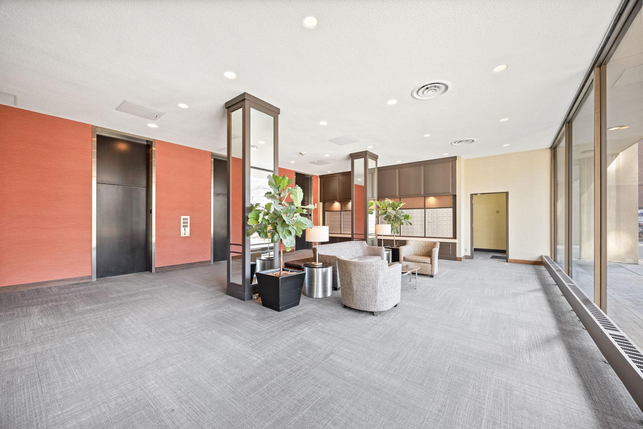 View of Residential at 15 1st Street #A1505, Minneapolis MN 55401, Minneapolis (22 of 26) - Mike Wilen | Minnesota Team Real Estate
