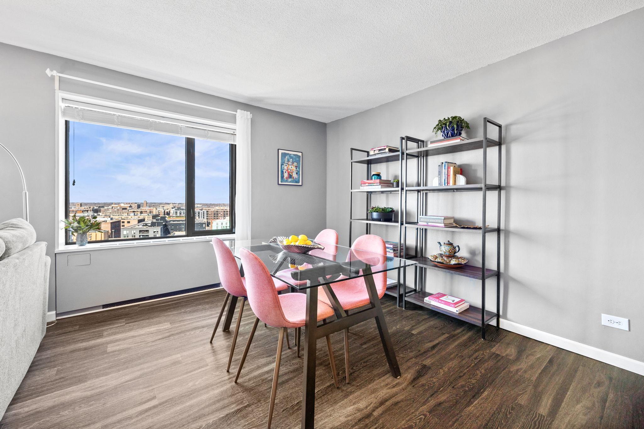 View of Residential at 15 1st Street #A1505, Minneapolis MN 55401, Minneapolis (4 of 26) - Mike Wilen | Minnesota Team Real Estate