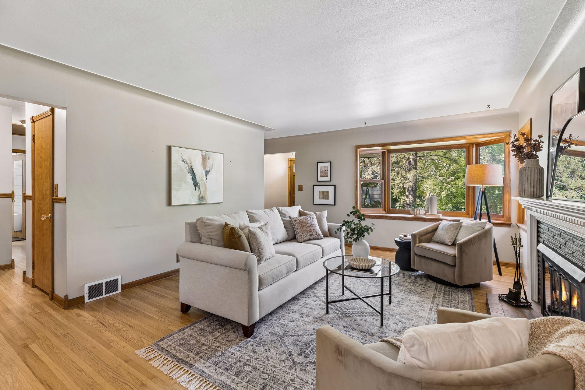 View of Residential at 2911 54th Street, Minneapolis MN 55410, Minneapolis (10 of 35) - Mike Wilen | Minnesota Team Real Estate