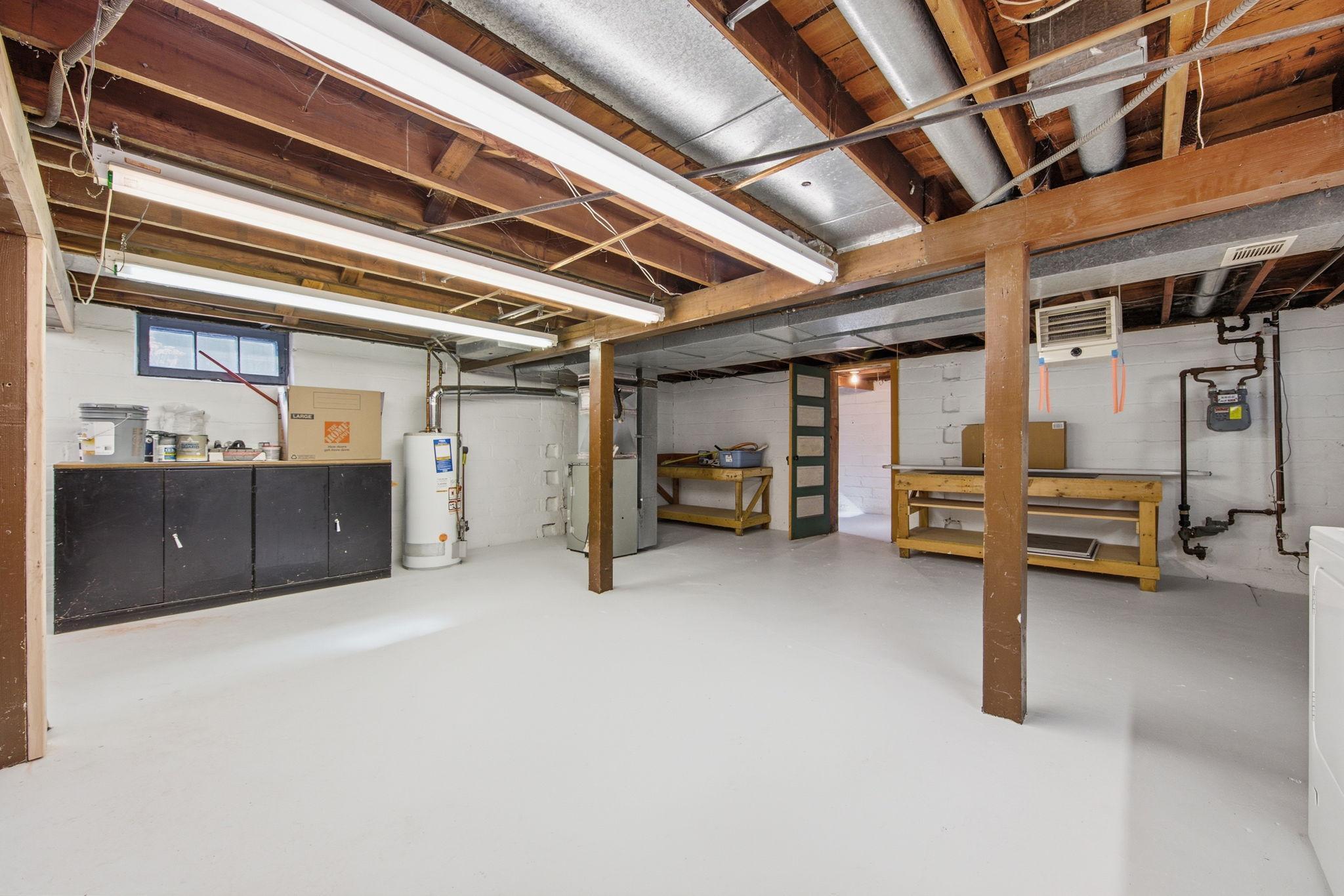 View of Residential at 4537 Zenith Avenue, Minneapolis MN 55410, Minneapolis (36 of 42) - Mike Wilen | Minnesota Team Real Estate