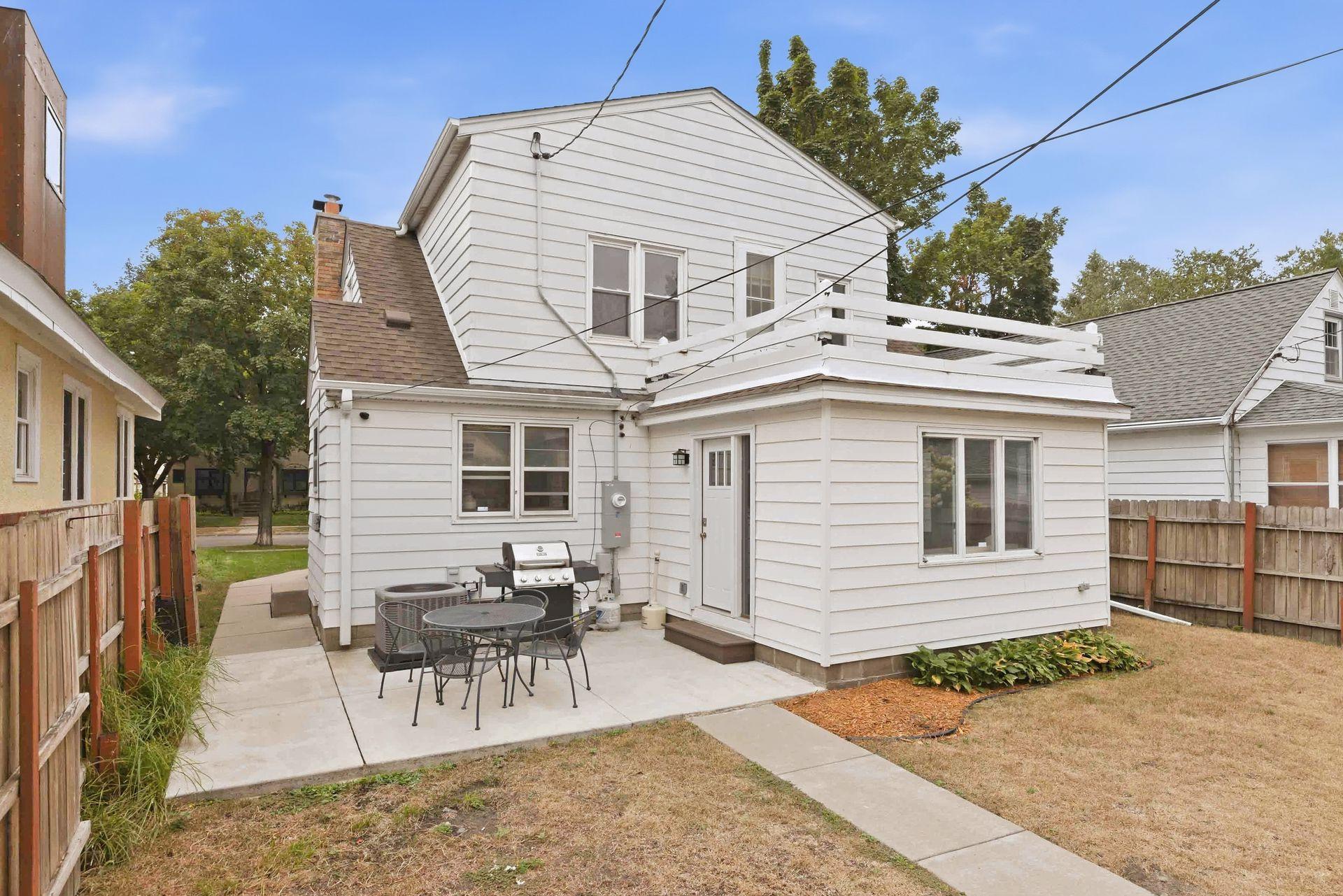 View of Residential at 2129 Hartford Avenue, Saint Paul MN 55116, Saint Paul (46 of 52) - Mike Wilen | Minnesota Team Real Estate