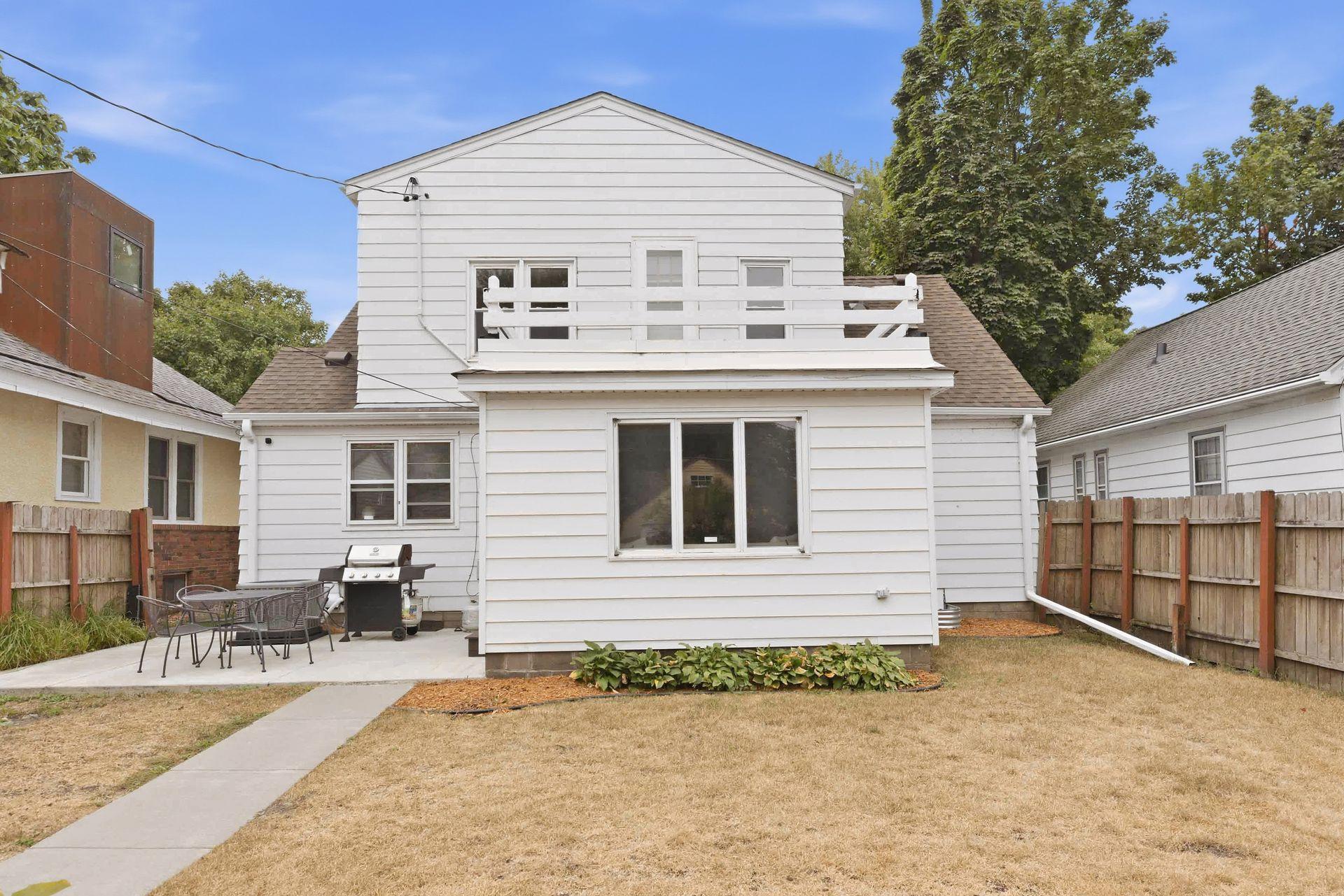 View of Residential at 2129 Hartford Avenue, Saint Paul MN 55116, Saint Paul (45 of 52) - Mike Wilen | Minnesota Team Real Estate