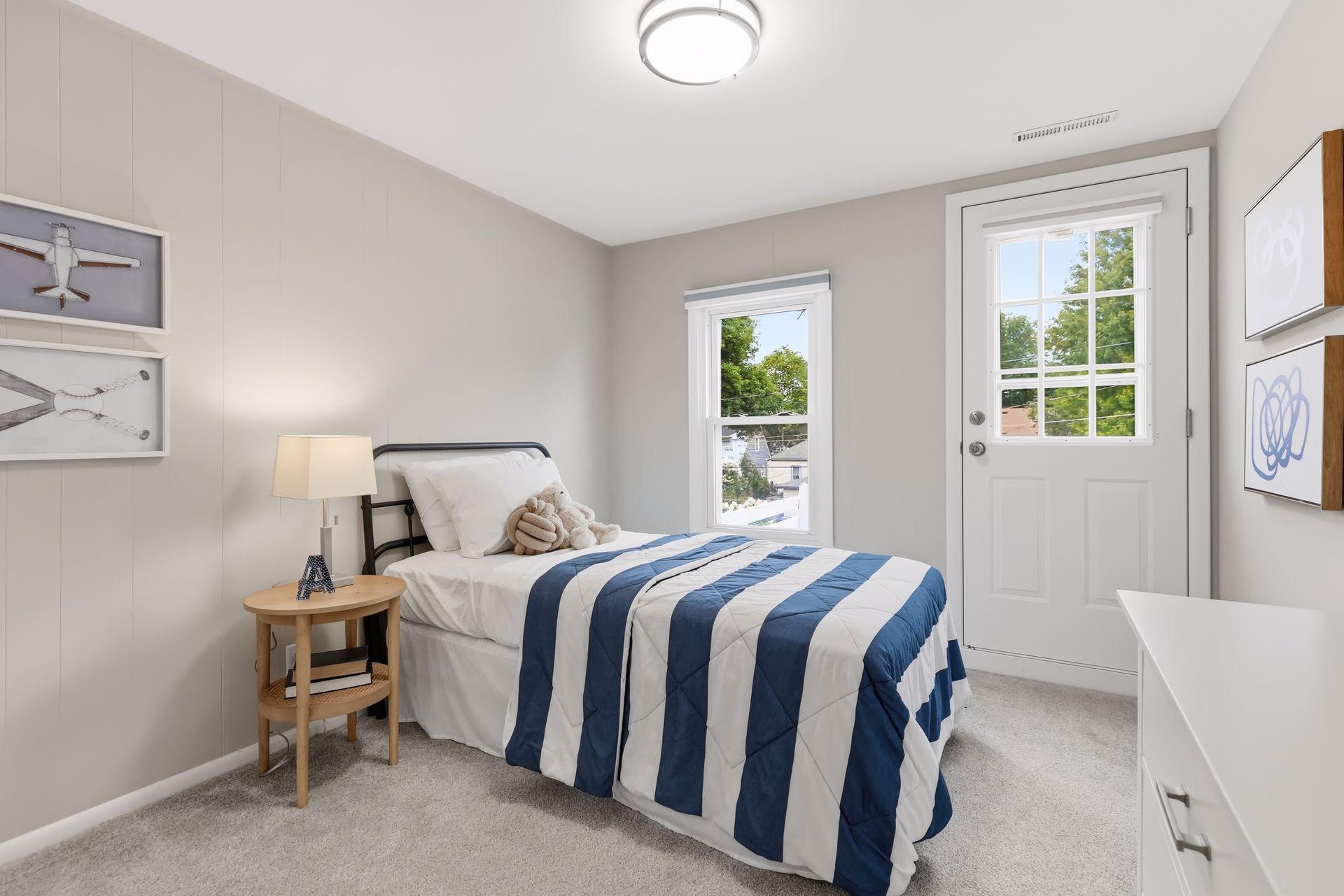 View of Residential at 2129 Hartford Avenue, Saint Paul MN 55116, Saint Paul (31 of 52) - Mike Wilen | Minnesota Team Real Estate