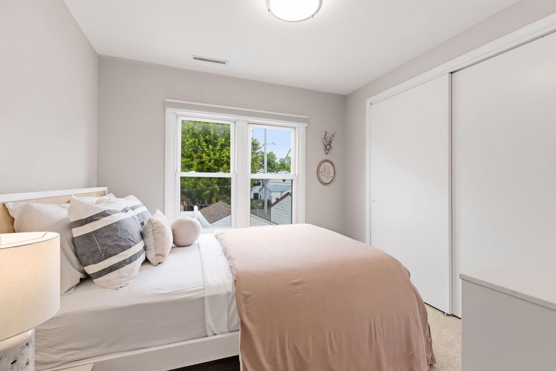 View of Residential at 2129 Hartford Avenue, Saint Paul MN 55116, Saint Paul (28 of 52) - Mike Wilen | Minnesota Team Real Estate