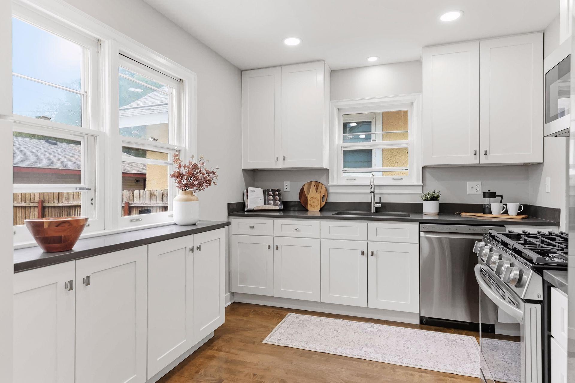 View of Residential at 2129 Hartford Avenue, Saint Paul MN 55116, Saint Paul (14 of 52) - Mike Wilen | Minnesota Team Real Estate