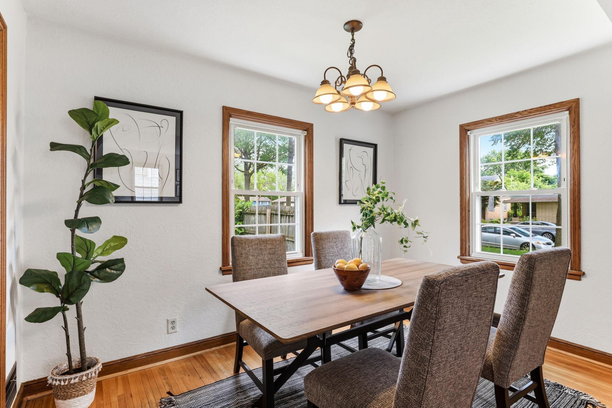 View of Residential at 1873 Hawthorne Avenue, Saint Paul MN 55119, Saint Paul (6 of 28) - Mike Wilen | Minnesota Team Real Estate