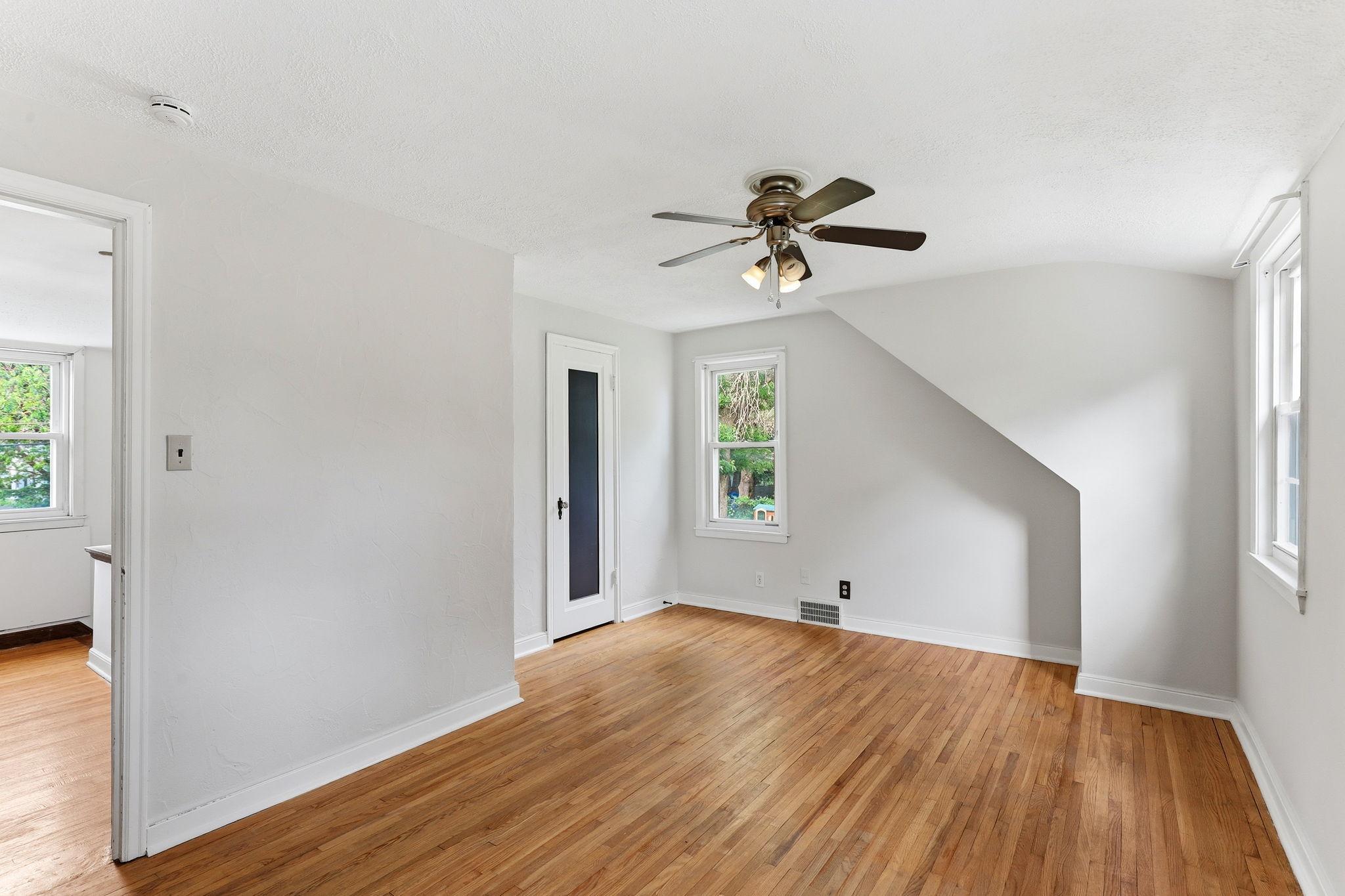 View of Residential at 1873 Hawthorne Avenue, Saint Paul MN 55119, Saint Paul (14 of 28) - Mike Wilen | Minnesota Team Real Estate
