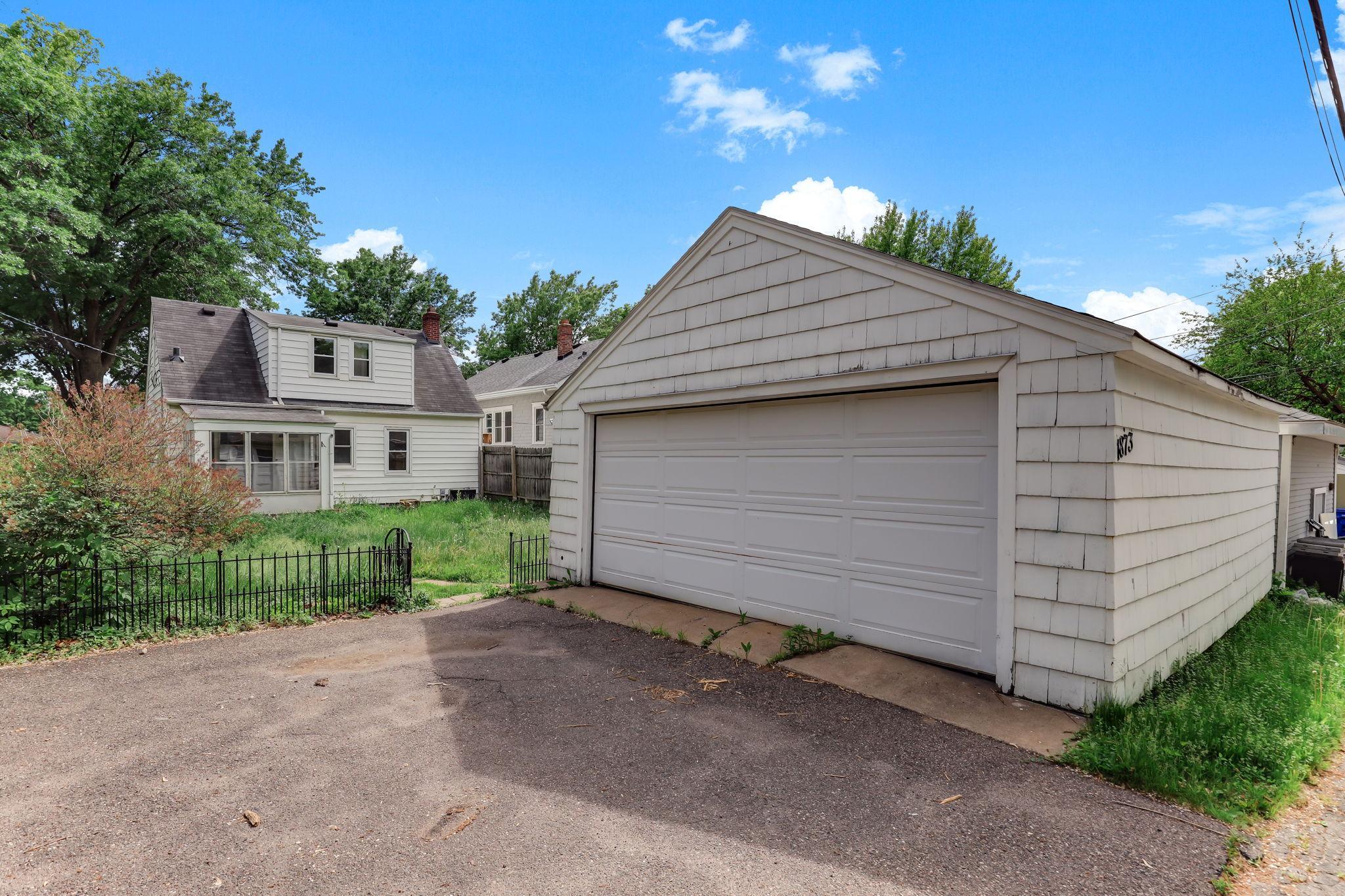 View of Residential at 1873 Hawthorne Avenue, Saint Paul MN 55119, Saint Paul (22 of 28) - Mike Wilen | Minnesota Team Real Estate