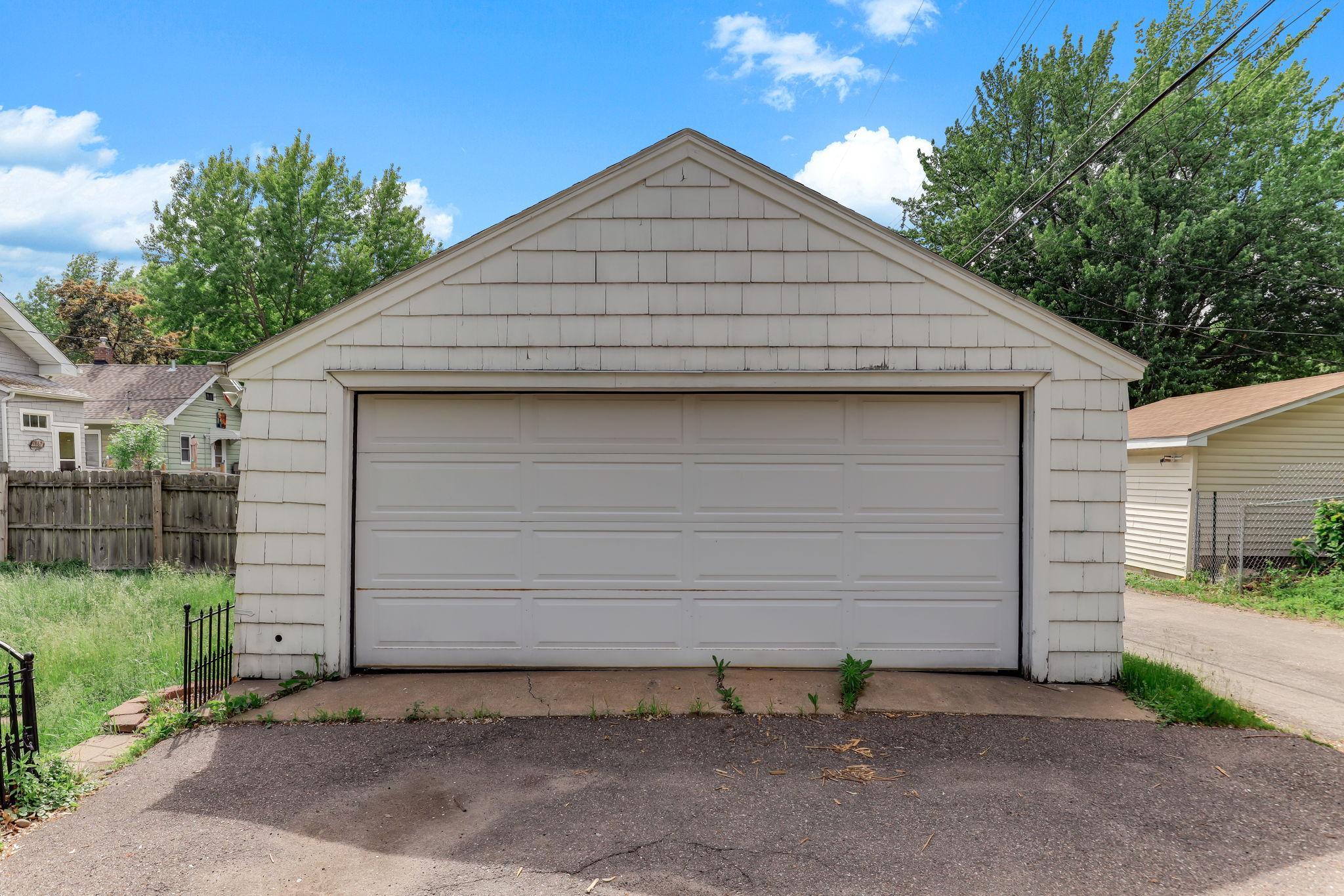 View of Residential at 1873 Hawthorne Avenue, Saint Paul MN 55119, Saint Paul (23 of 28) - Mike Wilen | Minnesota Team Real Estate