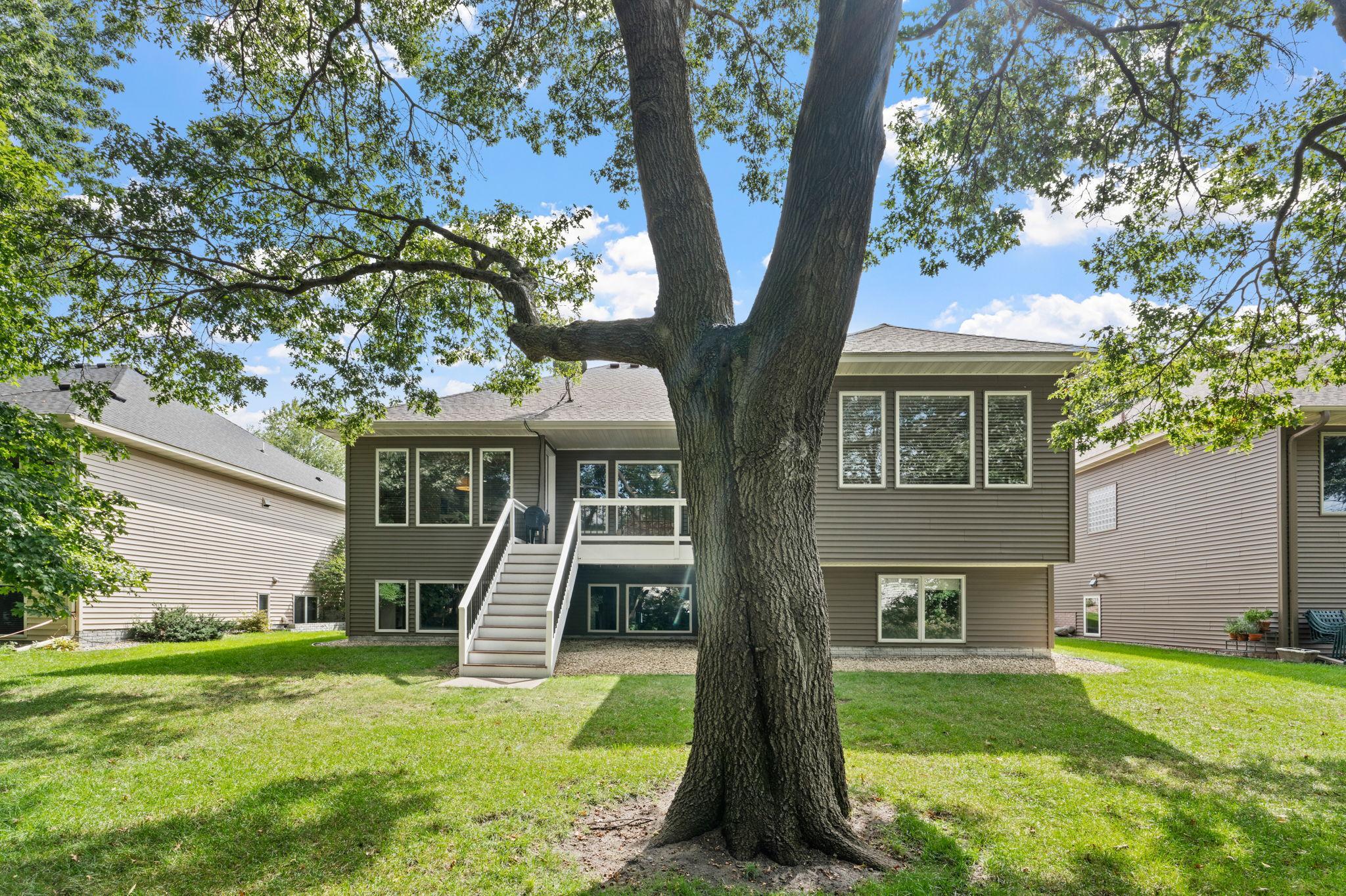 View of Residential at 2031 118th Avenue, Blaine MN 55449, Blaine (46 of 51) - Mike Wilen | Minnesota Team Real Estate