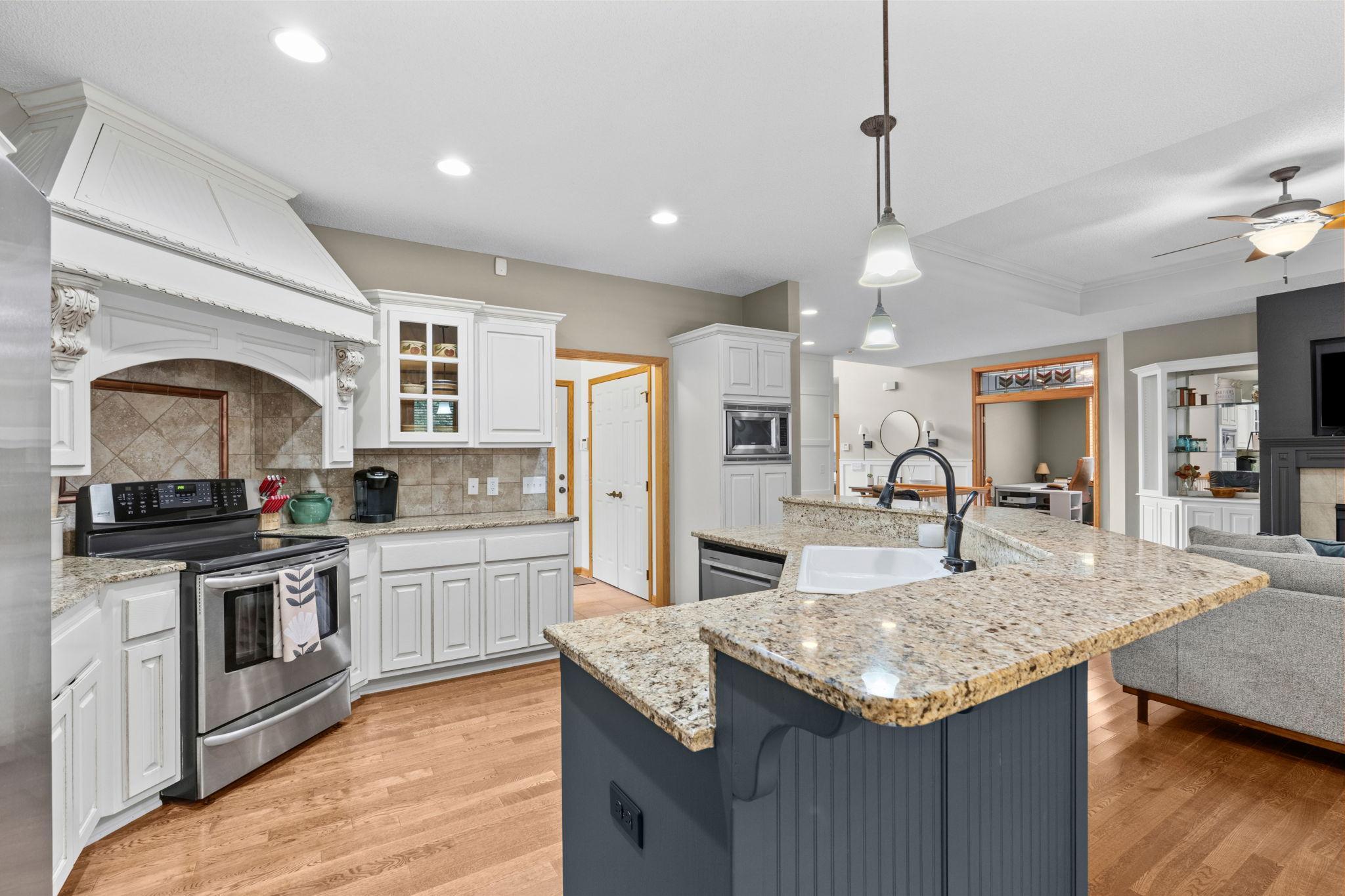 View of Residential at 2031 118th Avenue, Blaine MN 55449, Blaine (12 of 51) - Mike Wilen | Minnesota Team Real Estate