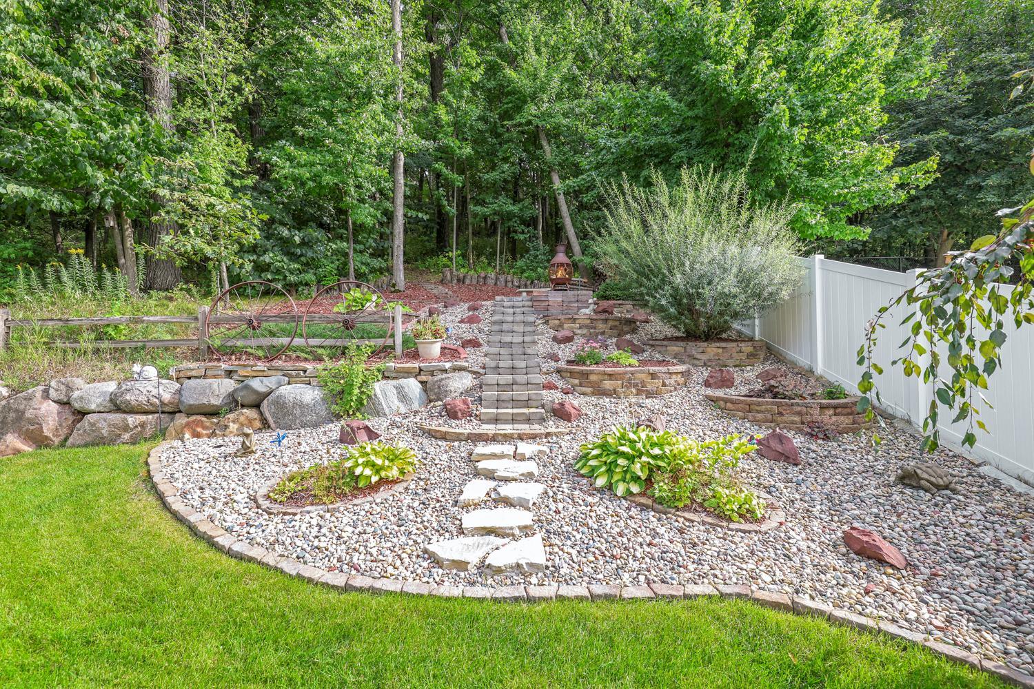 View of Residential at 2147 Spring Lake Court, Shakopee MN 55379, Shakopee (60 of 65) - Mike Wilen | Minnesota Team Real Estate