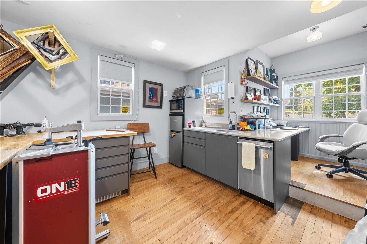 View of Commercial Sale at 1517 Lake Street, Minneapolis MN 55408, Minneapolis (11 of 38) - Mike Wilen | Minnesota Team Real Estate