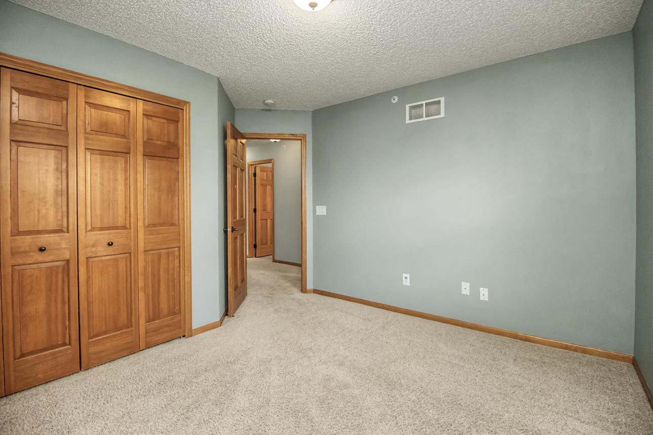 View of Residential at 3721 Hazel Trail #A, Woodbury MN 55129, Woodbury (36 of 41) - Mike Wilen | Minnesota Team Real Estate