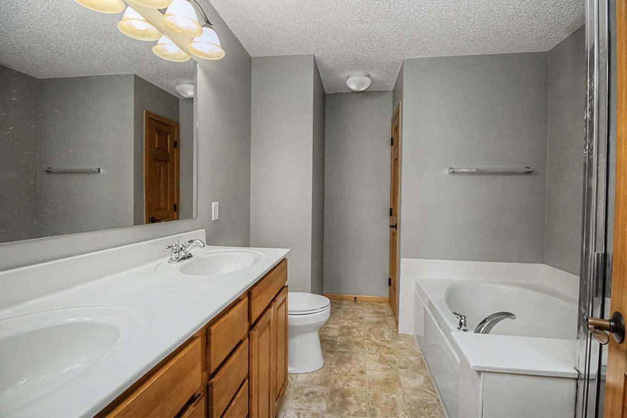View of Residential at 3721 Hazel Trail #A, Woodbury MN 55129, Woodbury (29 of 41) - Mike Wilen | Minnesota Team Real Estate