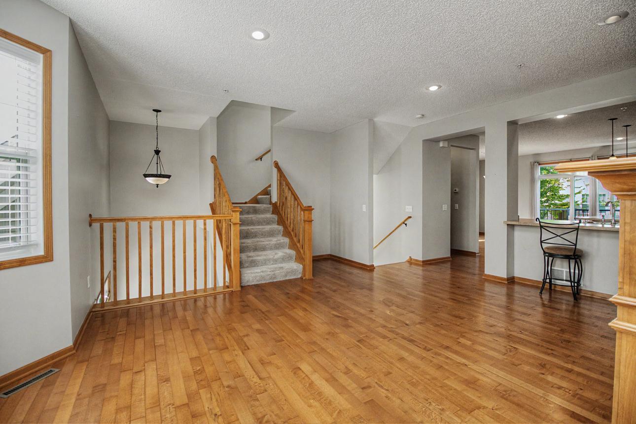 View of Residential at 3721 Hazel Trail #A, Woodbury MN 55129, Woodbury (9 of 41) - Mike Wilen | Minnesota Team Real Estate
