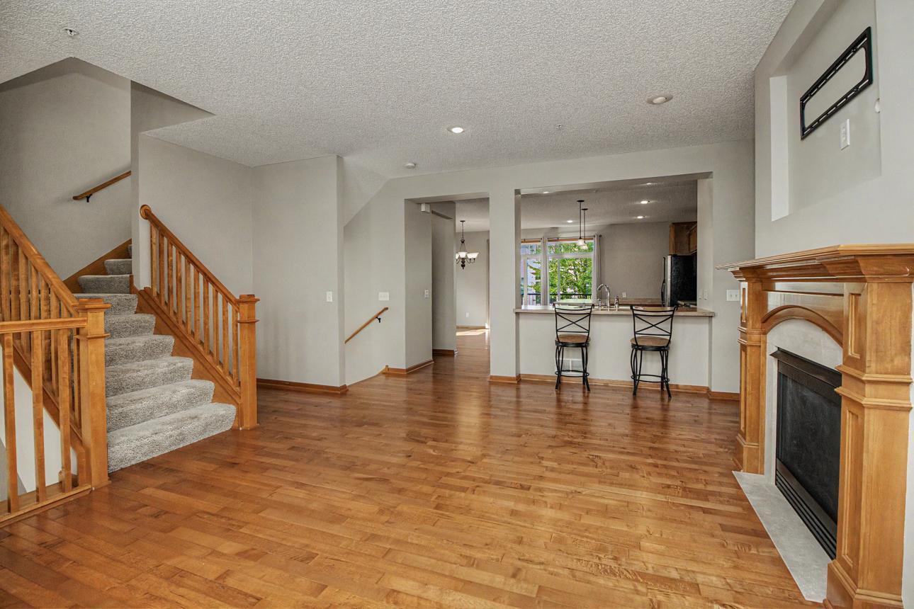 View of Residential at 3721 Hazel Trail #A, Woodbury MN 55129, Woodbury (8 of 41) - Mike Wilen | Minnesota Team Real Estate