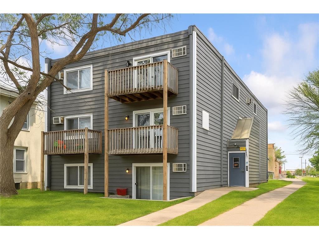 View of Commercial Sale at 924 21st Avenue, Minneapolis MN 55404, Minneapolis - Mike Wilen | Minnesota Team Real Estate