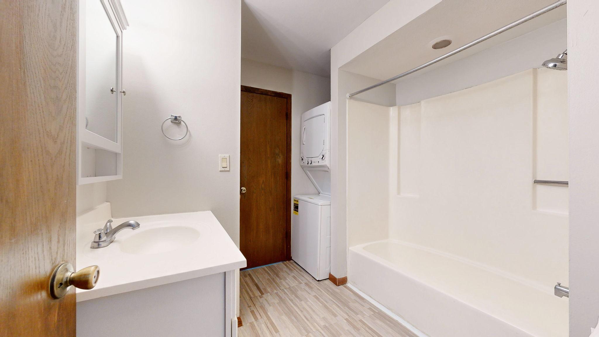 View of Commercial Sale at 924 21st Avenue, Minneapolis MN 55404, Minneapolis (21 of 23) - Mike Wilen | Minnesota Team Real Estate