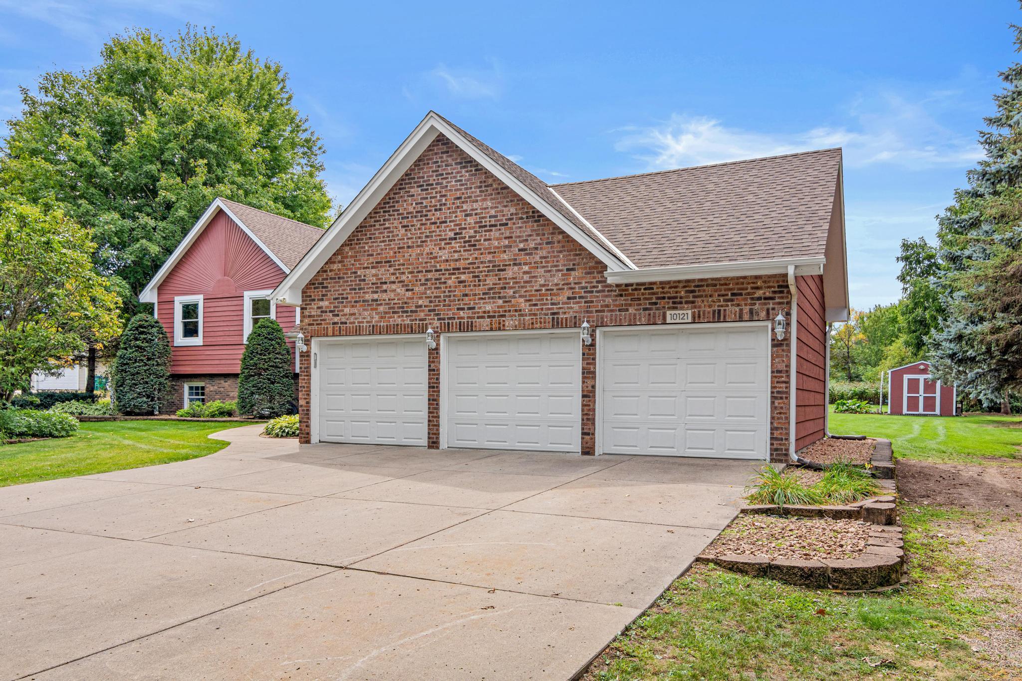 View of Residential at 10121 Kahler Avenue, Otsego MN 55362, Otsego (3 of 54) - Mike Wilen | Minnesota Team Real Estate