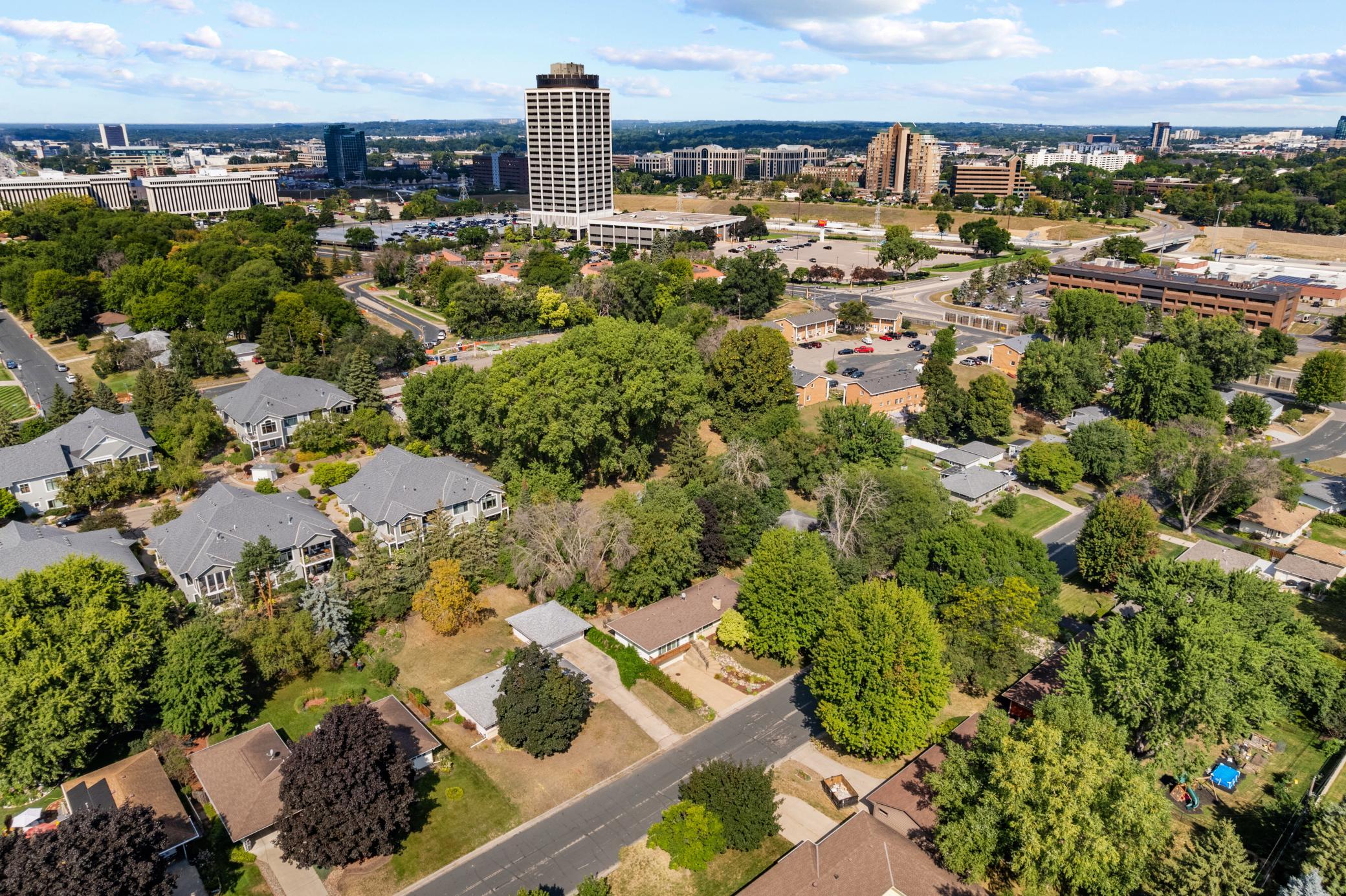 View of Residential at 8106 Vincent Avenue, Bloomington MN 55431, Bloomington (26 of 26) - Mike Wilen | Minnesota Team Real Estate