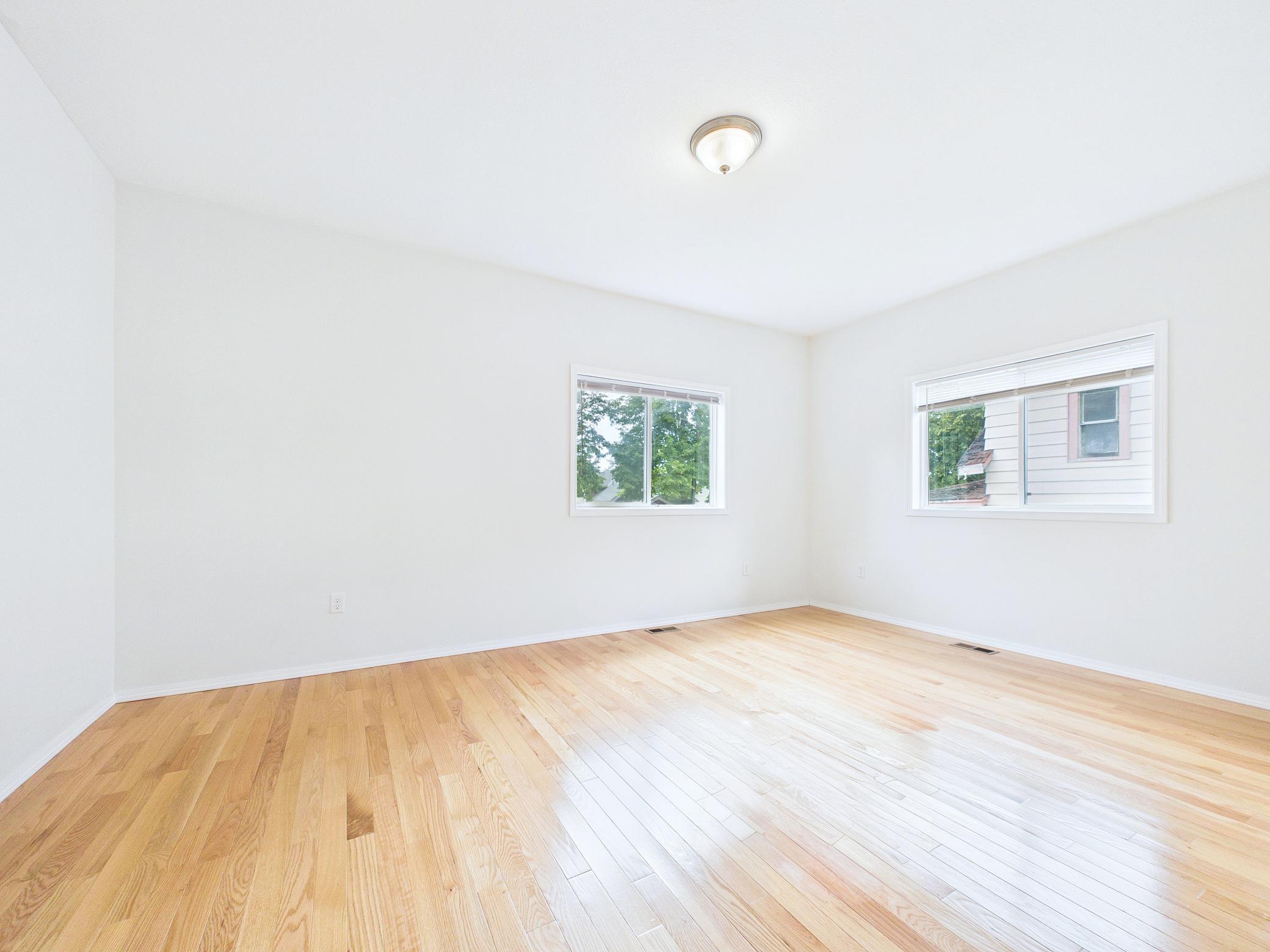 View of Residential at 983 Cook Avenue, Saint Paul MN 55106, Saint Paul (13 of 33) - Mike Wilen | Minnesota Team Real Estate