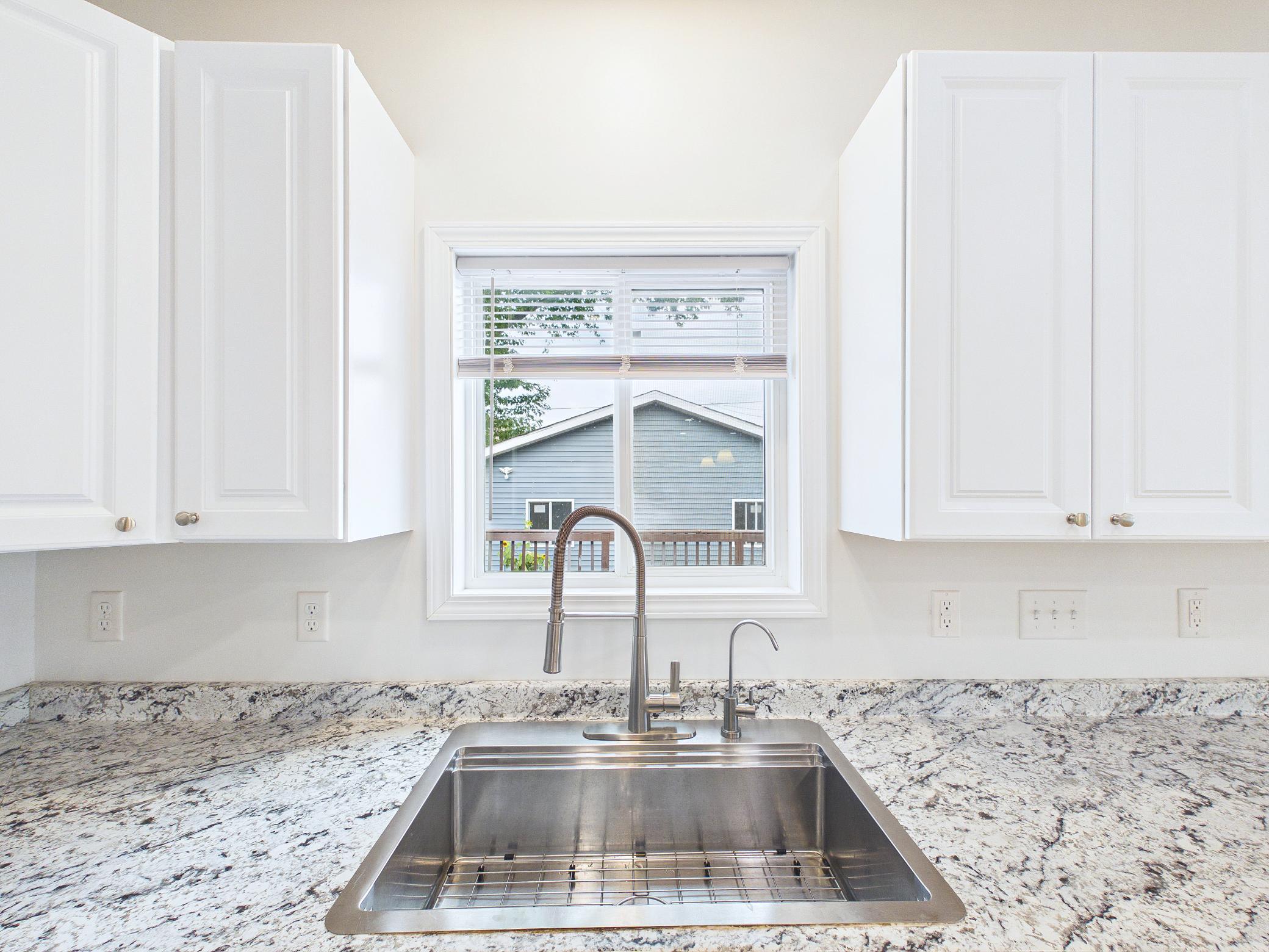 View of Residential at 983 Cook Avenue, Saint Paul MN 55106, Saint Paul (11 of 33) - Mike Wilen | Minnesota Team Real Estate