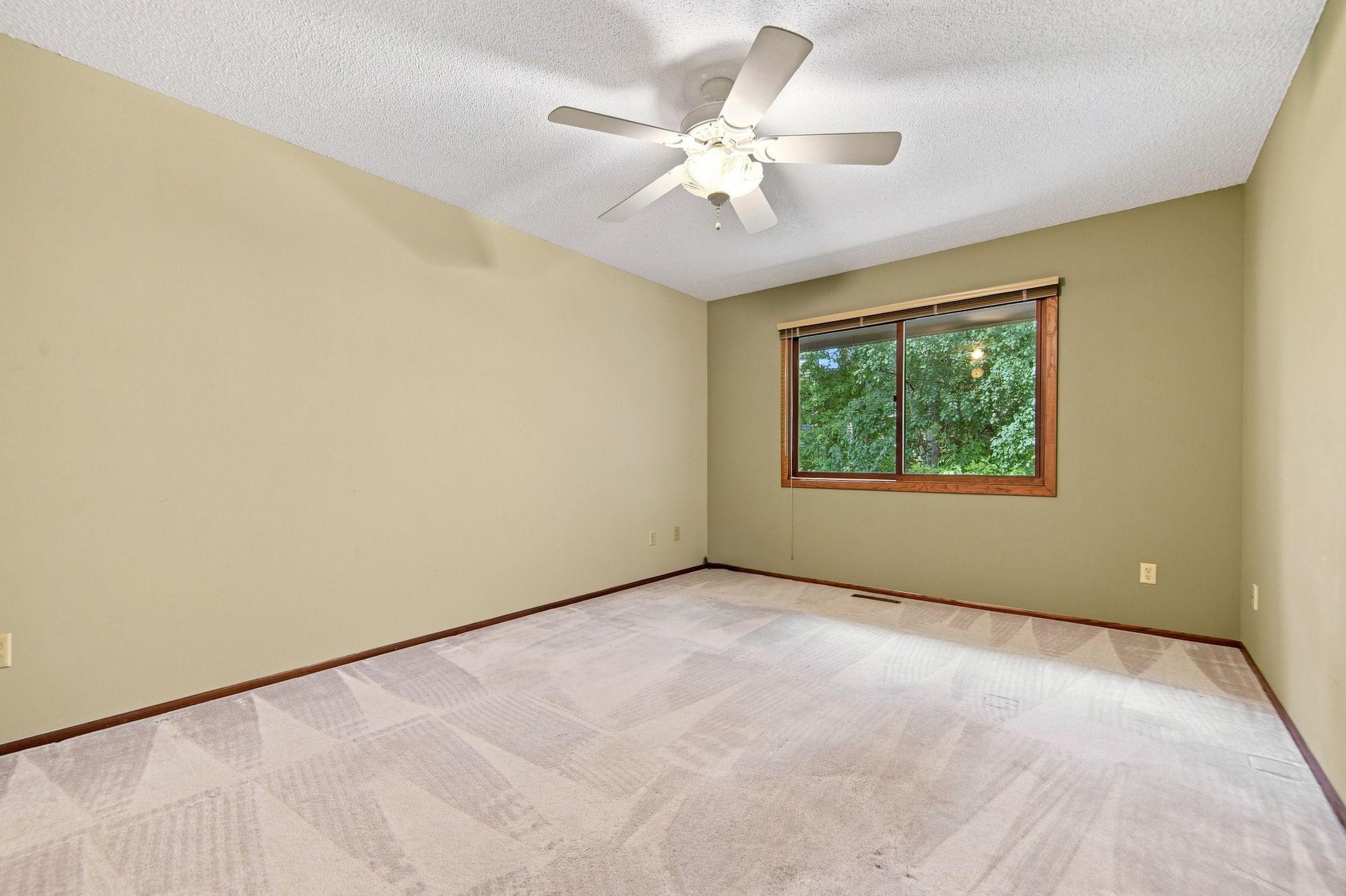 View of Residential at 7232 Woodstock Drive, Bloomington MN 55438, Bloomington (16 of 36) - Mike Wilen | Minnesota Team Real Estate