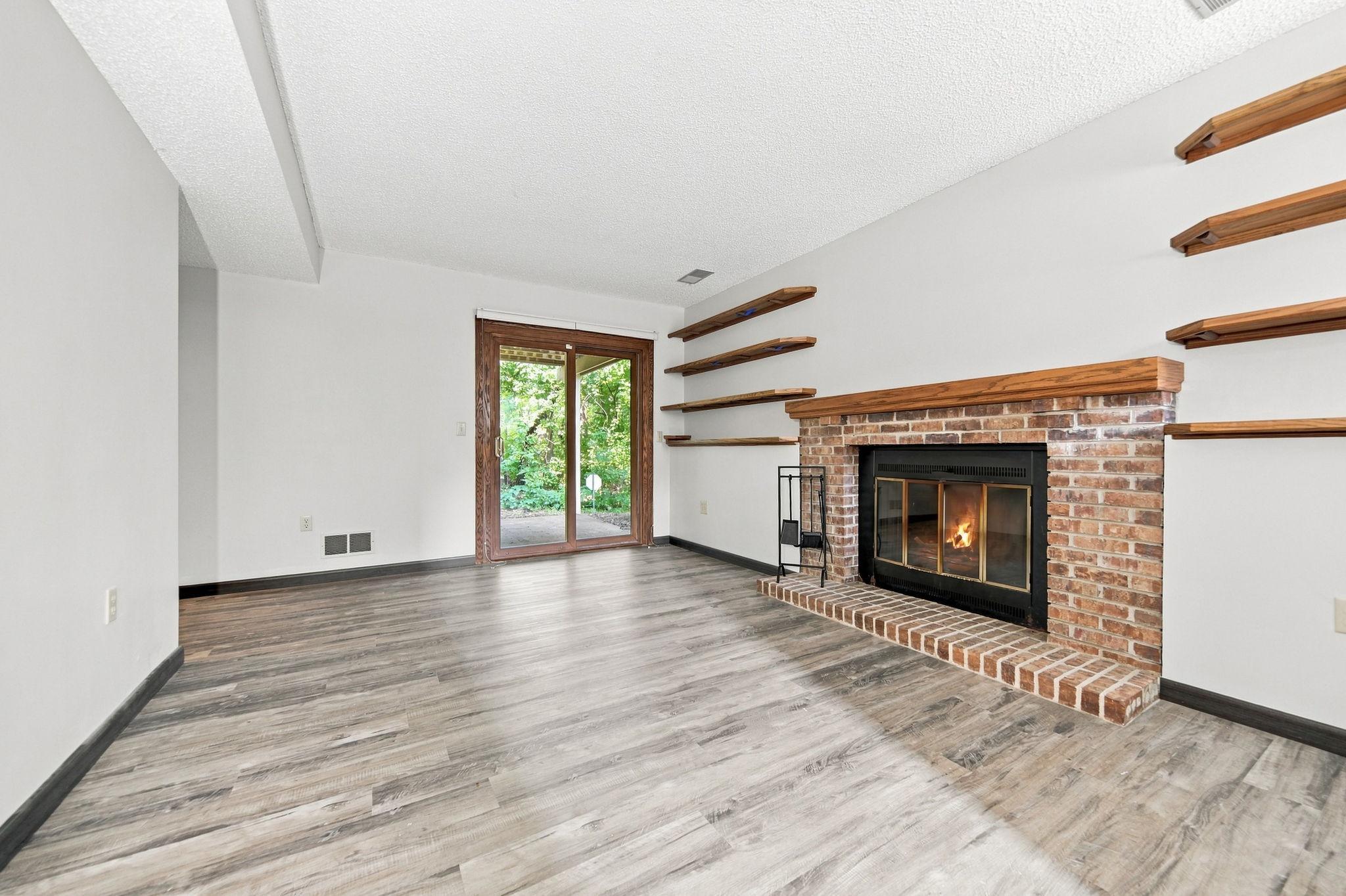View of Residential at 7232 Woodstock Drive, Bloomington MN 55438, Bloomington (25 of 36) - Mike Wilen | Minnesota Team Real Estate