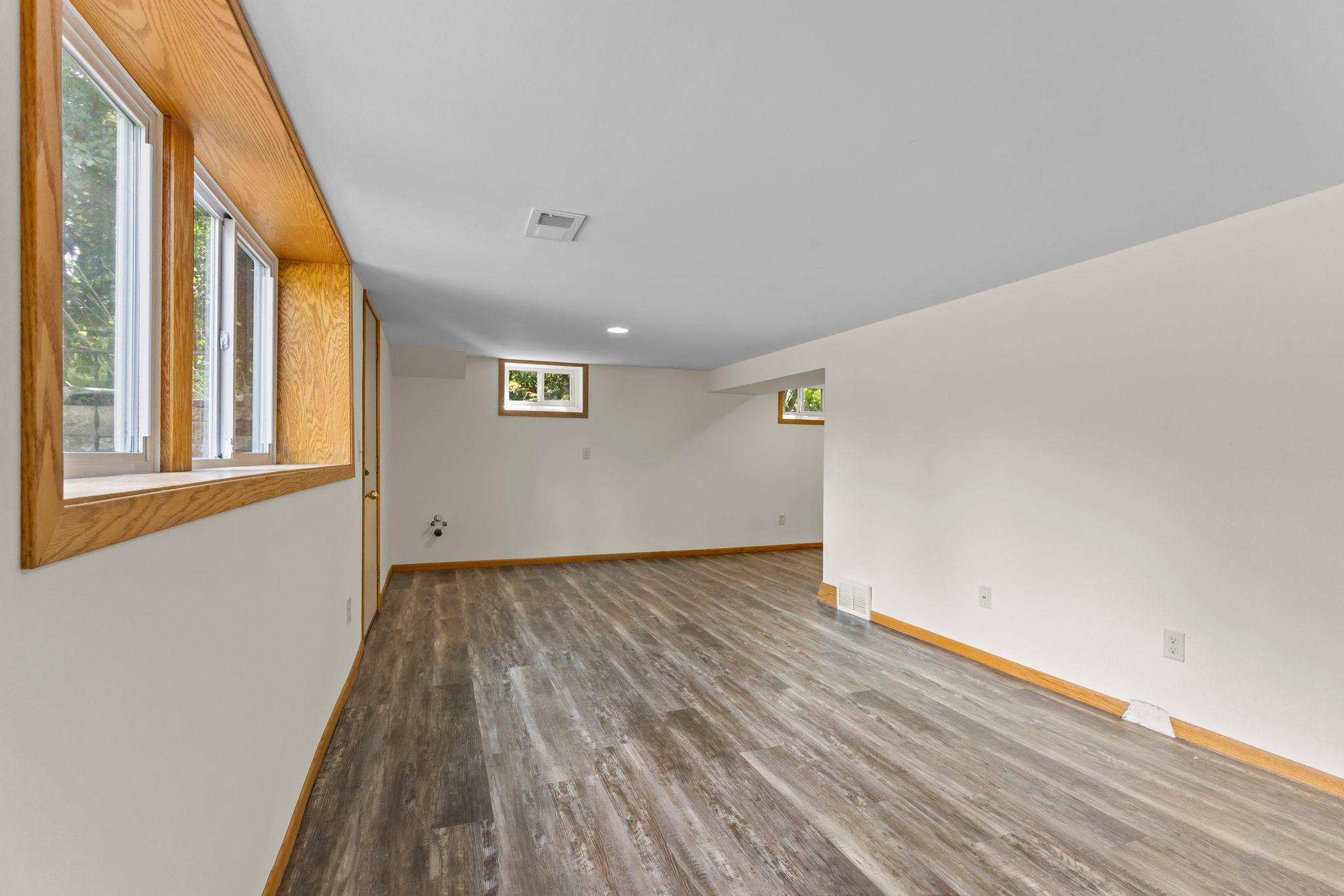 View of Residential at 4016 Idaho Avenue, Crystal MN 55427, Crystal (26 of 46) - Mike Wilen | Minnesota Team Real Estate