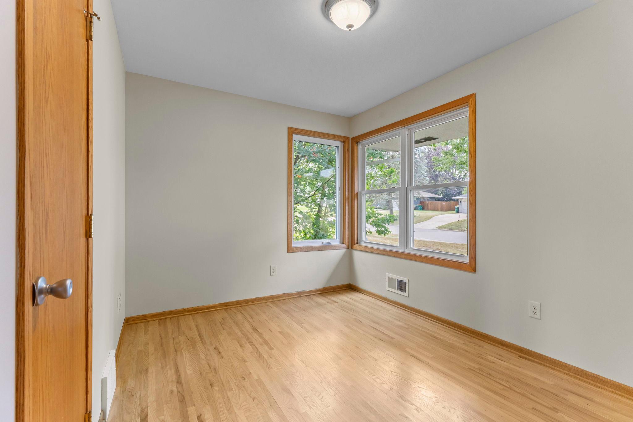 View of Residential at 4016 Idaho Avenue, Crystal MN 55427, Crystal (20 of 46) - Mike Wilen | Minnesota Team Real Estate