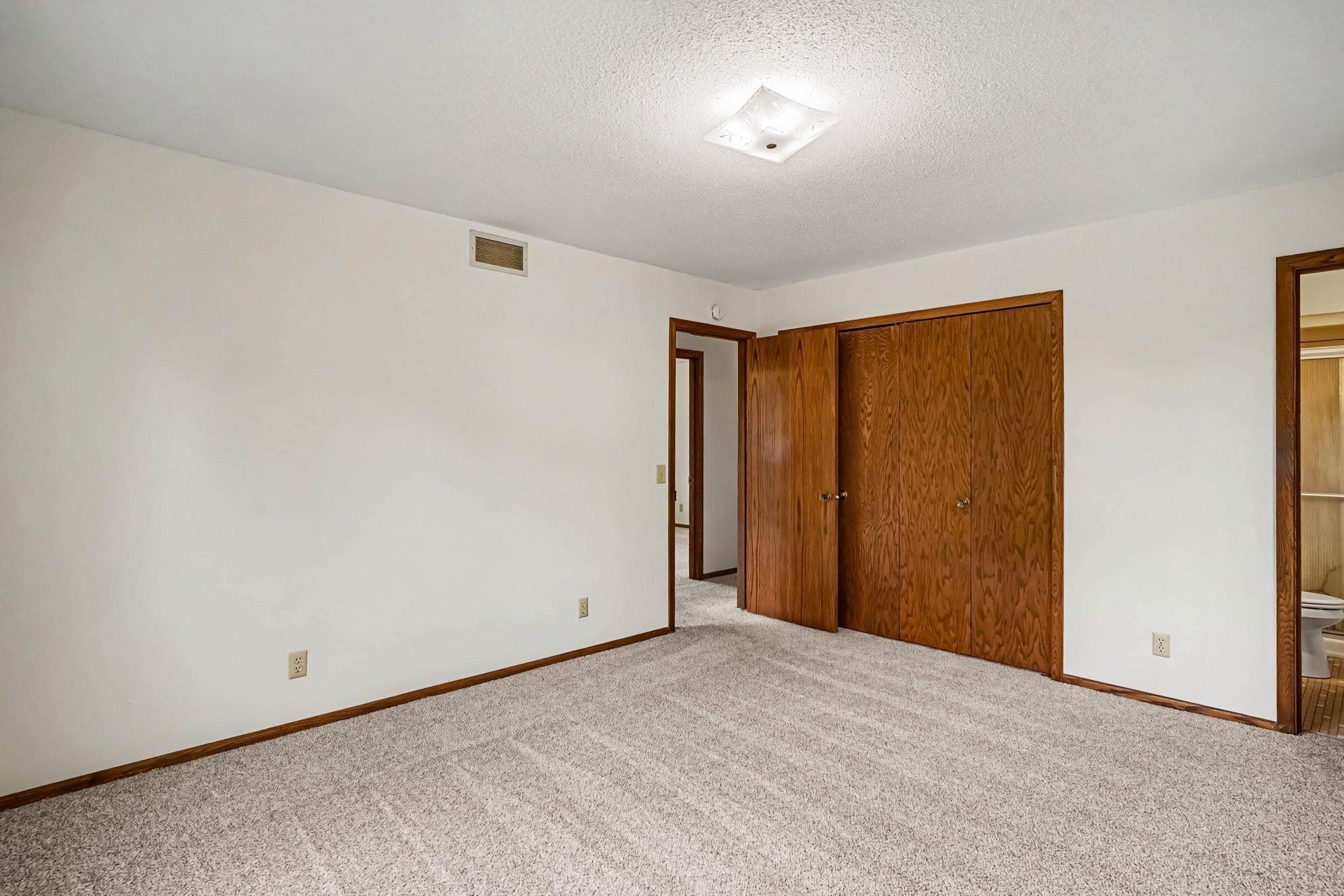 View of Residential at 3053 Pine Ridge Drive, Eagan MN 55121, Eagan (12 of 21) - Mike Wilen | Minnesota Team Real Estate