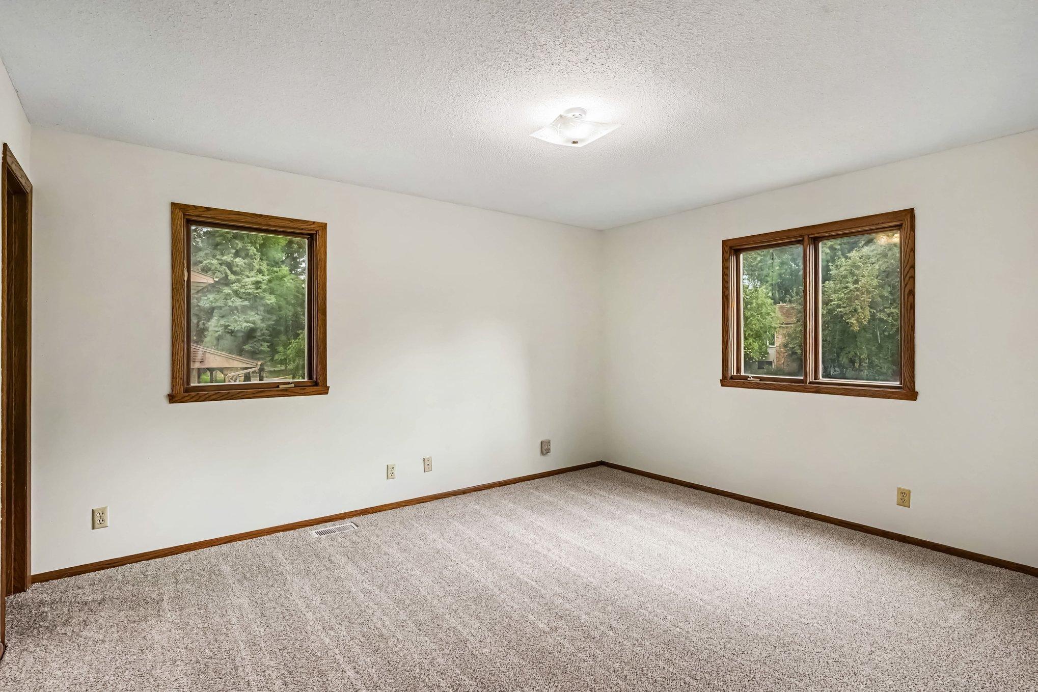 View of Residential at 3053 Pine Ridge Drive, Eagan MN 55121, Eagan (9 of 21) - Mike Wilen | Minnesota Team Real Estate