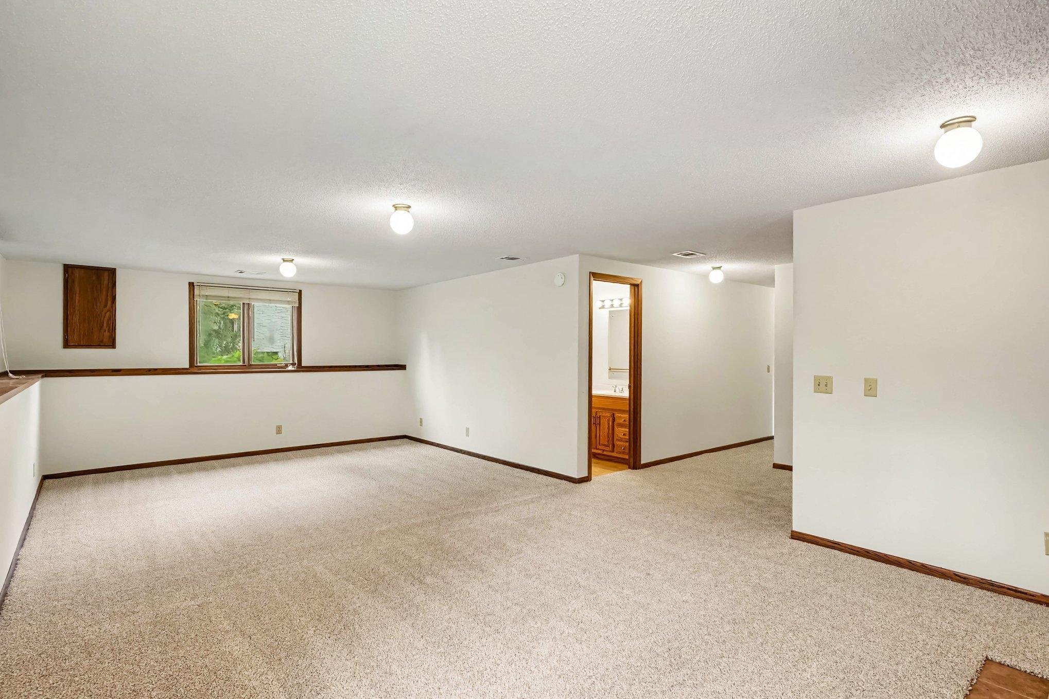 View of Residential at 3053 Pine Ridge Drive, Eagan MN 55121, Eagan (14 of 21) - Mike Wilen | Minnesota Team Real Estate