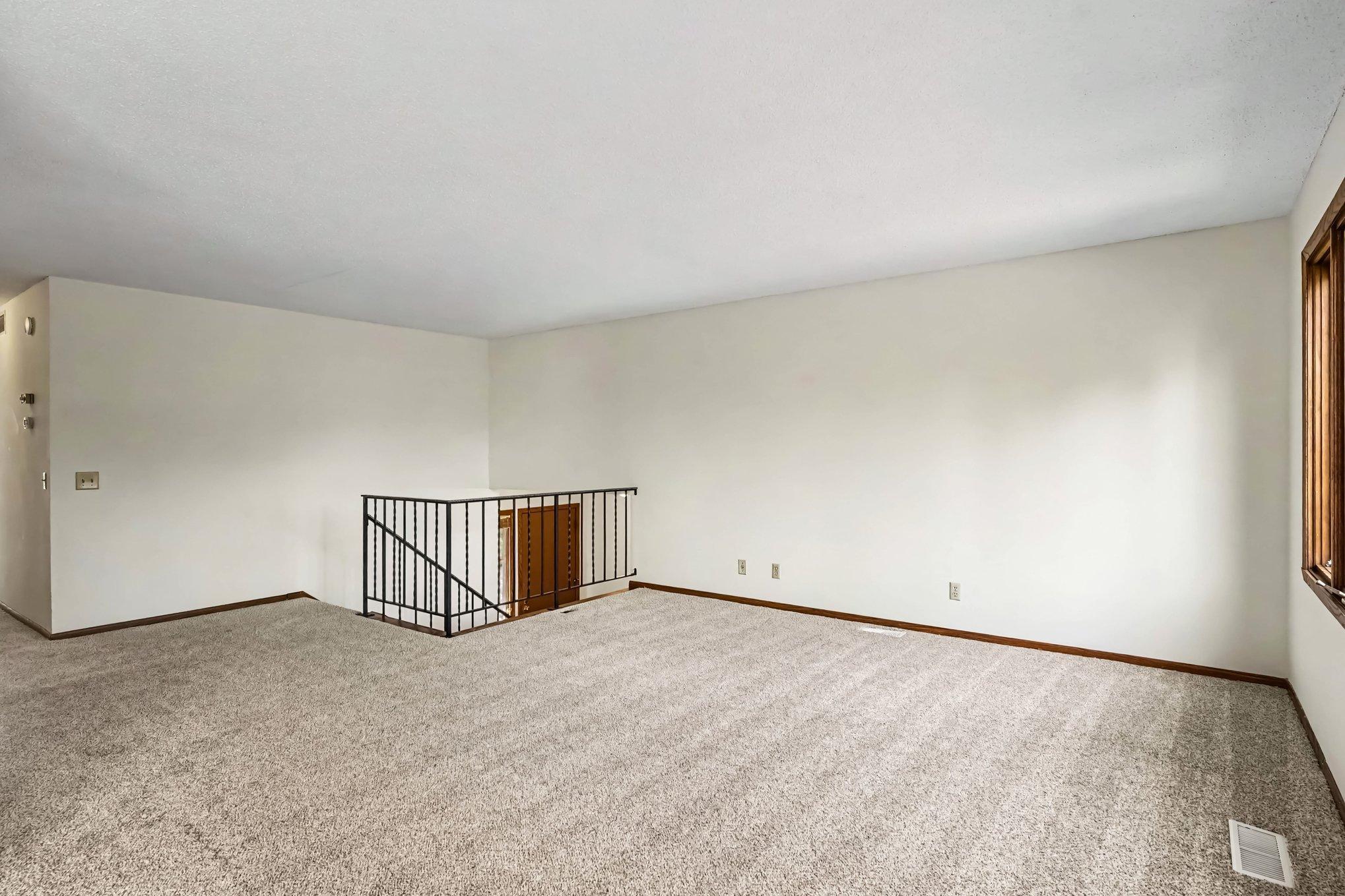 View of Residential at 3053 Pine Ridge Drive, Eagan MN 55121, Eagan (4 of 21) - Mike Wilen | Minnesota Team Real Estate