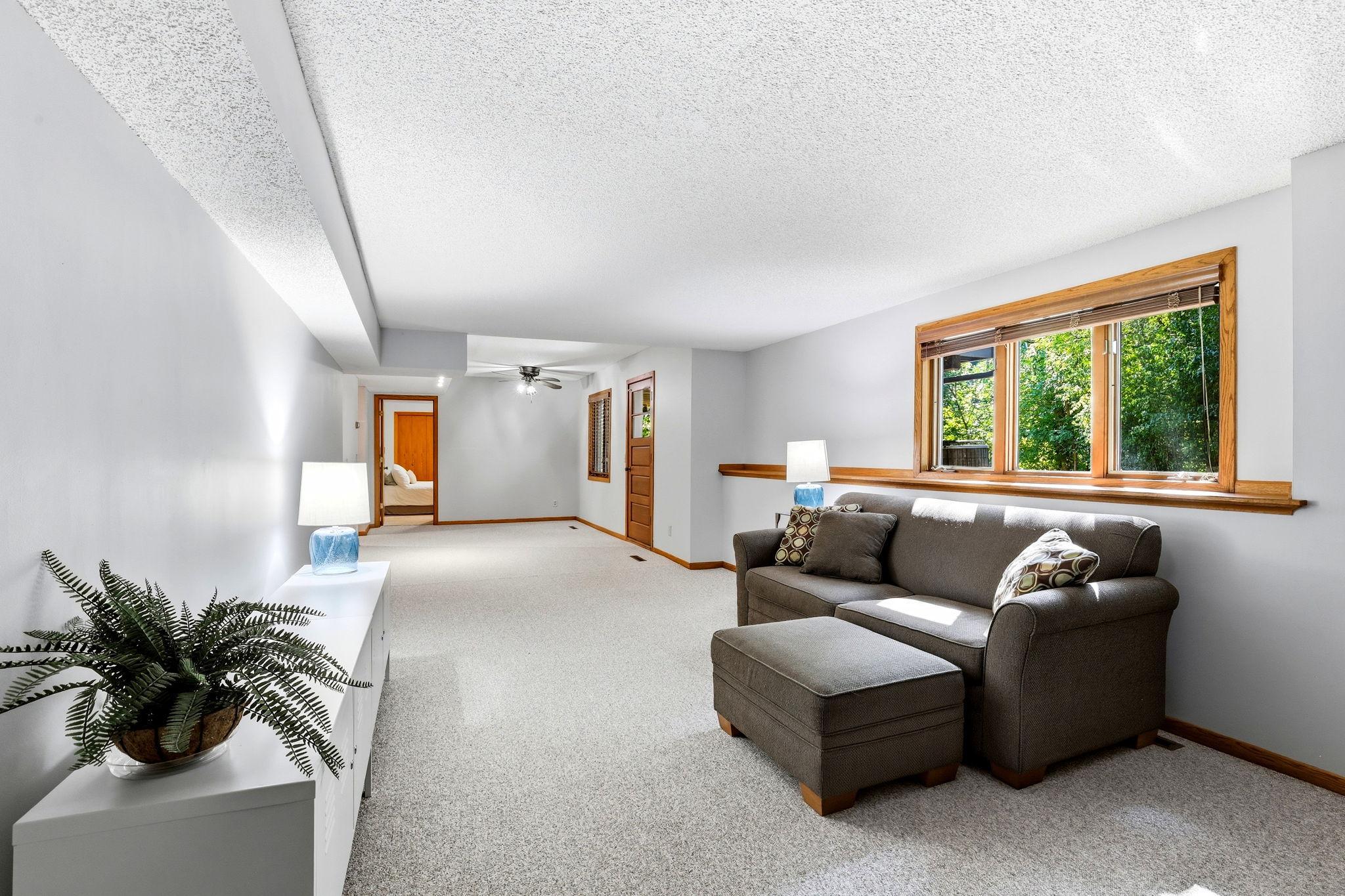 View of Residential at 4690 Parkridge Drive, Eagan MN 55123, Eagan (24 of 32) - Mike Wilen | Minnesota Team Real Estate