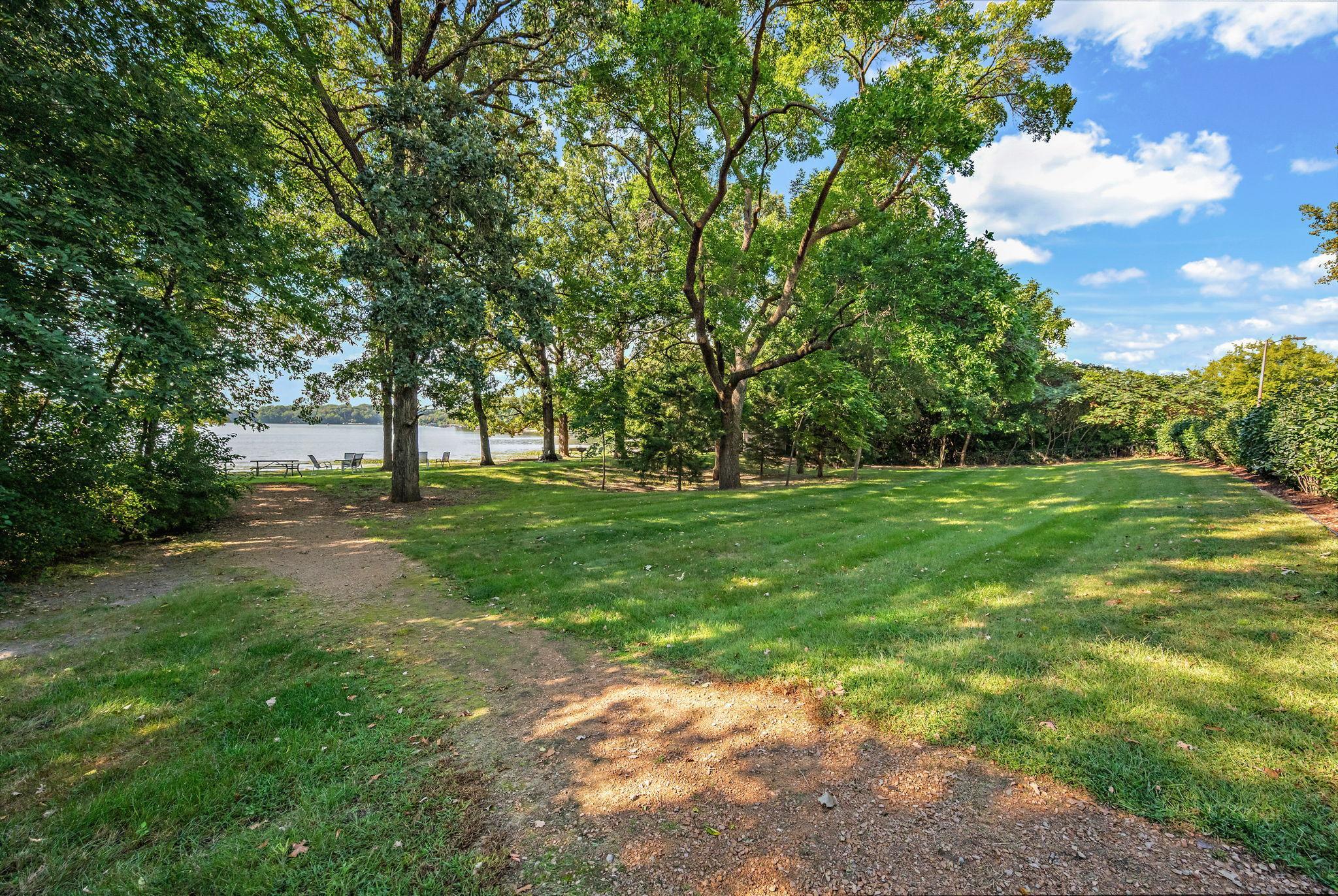 View of Residential at 130 Lakeview Road, Chanhassen MN 55317, Chanhassen (26 of 29) - Mike Wilen | Minnesota Team Real Estate