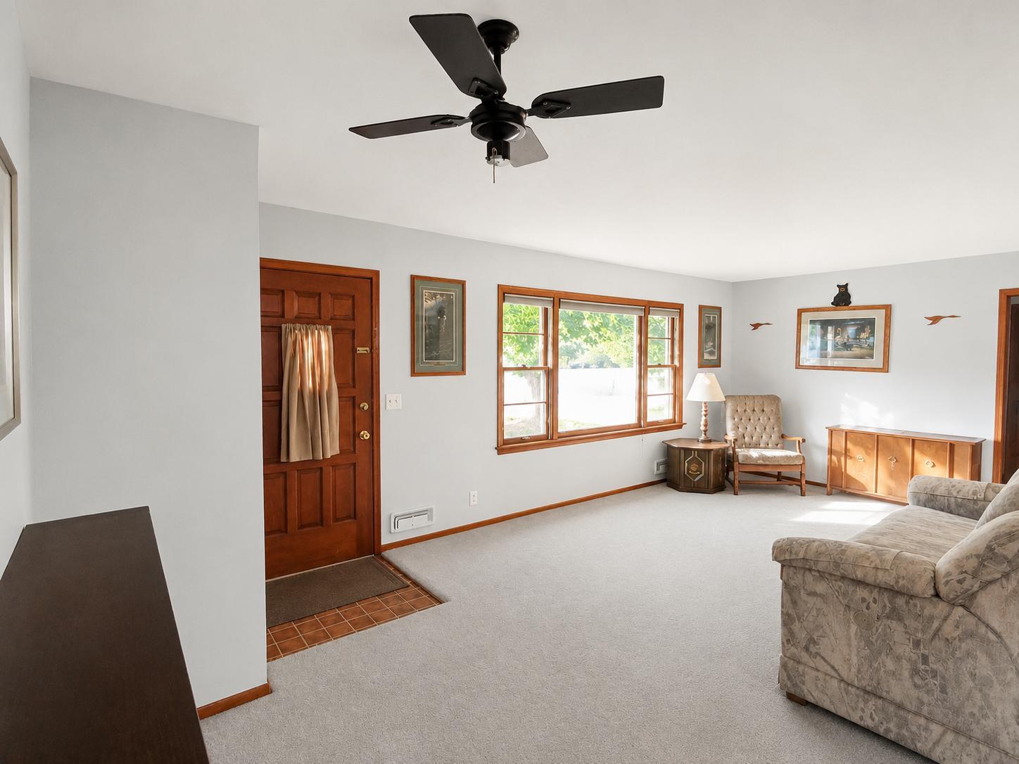 View of Residential at 11333 Xavis Street, Coon Rapids MN 55433, Coon Rapids (6 of 23) - Mike Wilen | Minnesota Team Real Estate