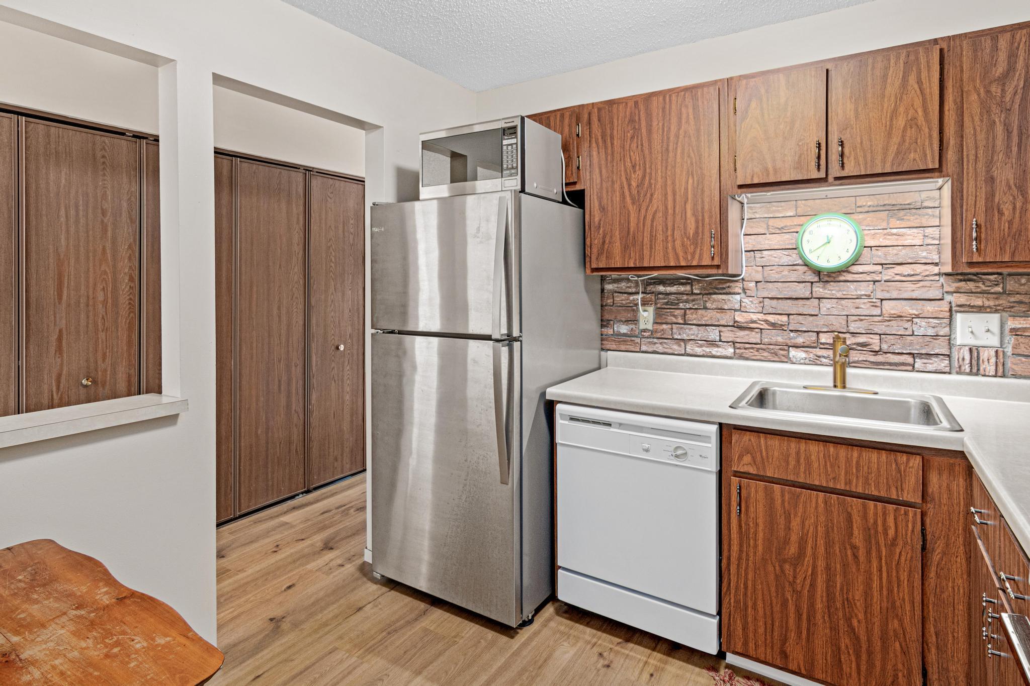 View of Residential at 1871 Silver Bell Road #309, Eagan MN 55122, Eagan (11 of 40) - Mike Wilen | Minnesota Team Real Estate