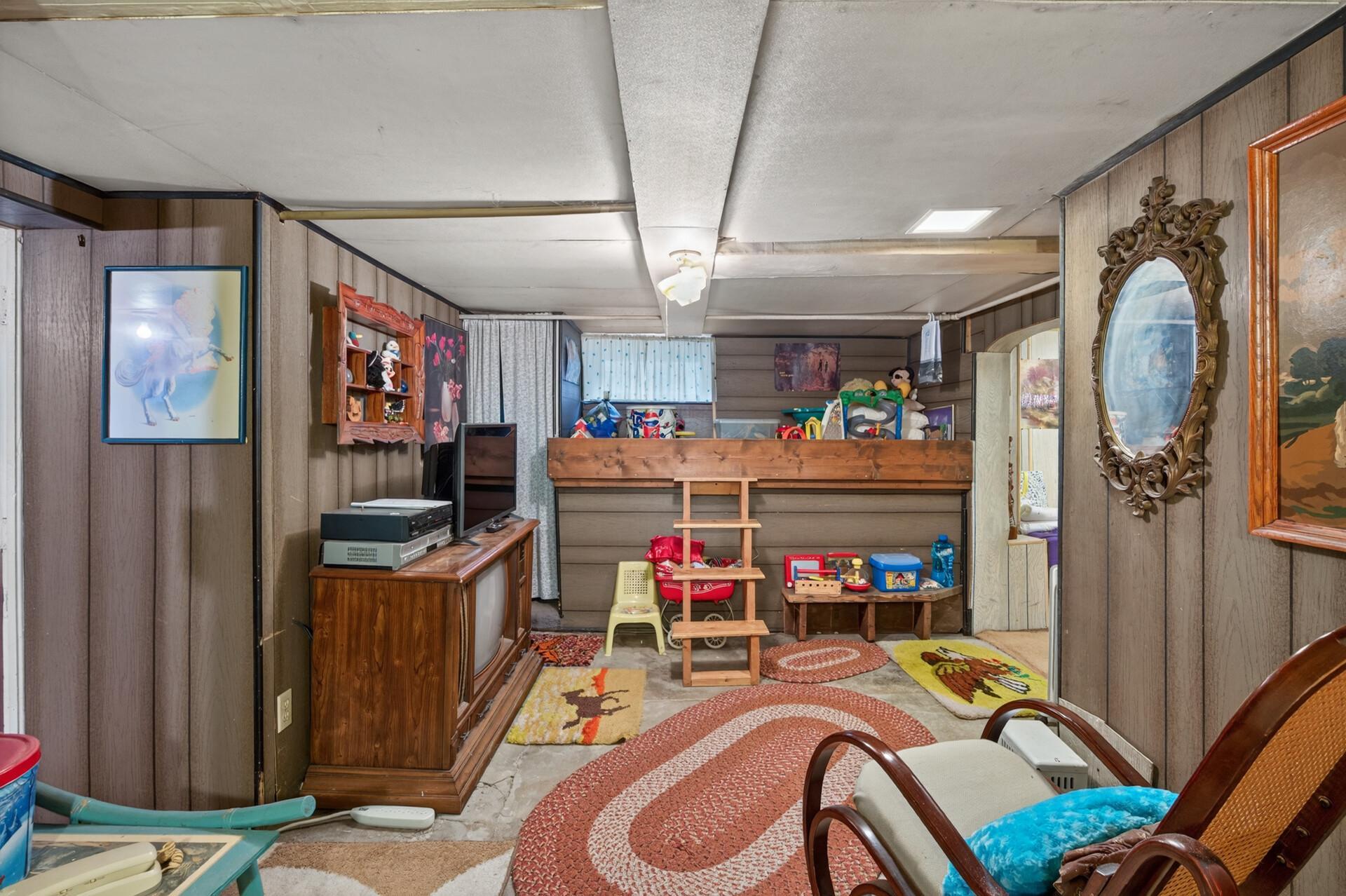 View of Residential at 5131 37th Avenue, Minneapolis MN 55417, Minneapolis (16 of 37) - Mike Wilen | Minnesota Team Real Estate
