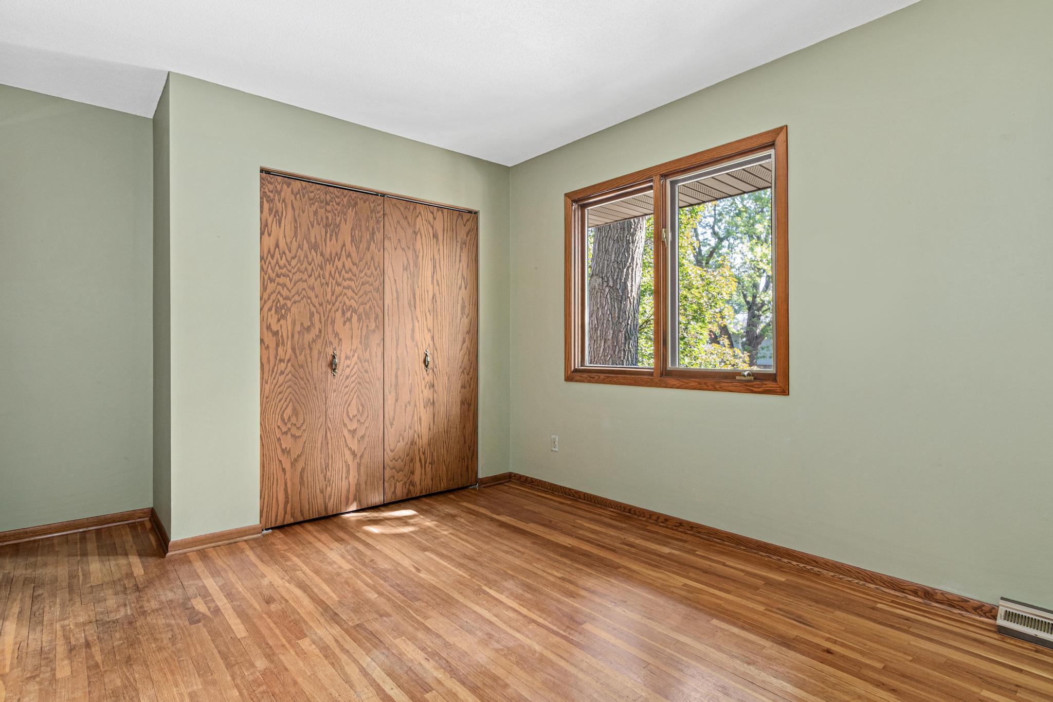View of Residential at 4035 Quaker Lane, Plymouth MN 55441, Plymouth (27 of 43) - Mike Wilen | Minnesota Team Real Estate