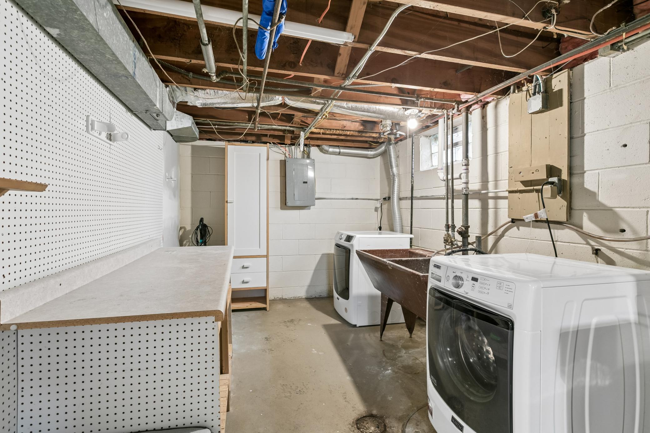 View of Residential at 2953 Ewing Avenue, Robbinsdale MN 55422, Robbinsdale (25 of 35) - Mike Wilen | Minnesota Team Real Estate