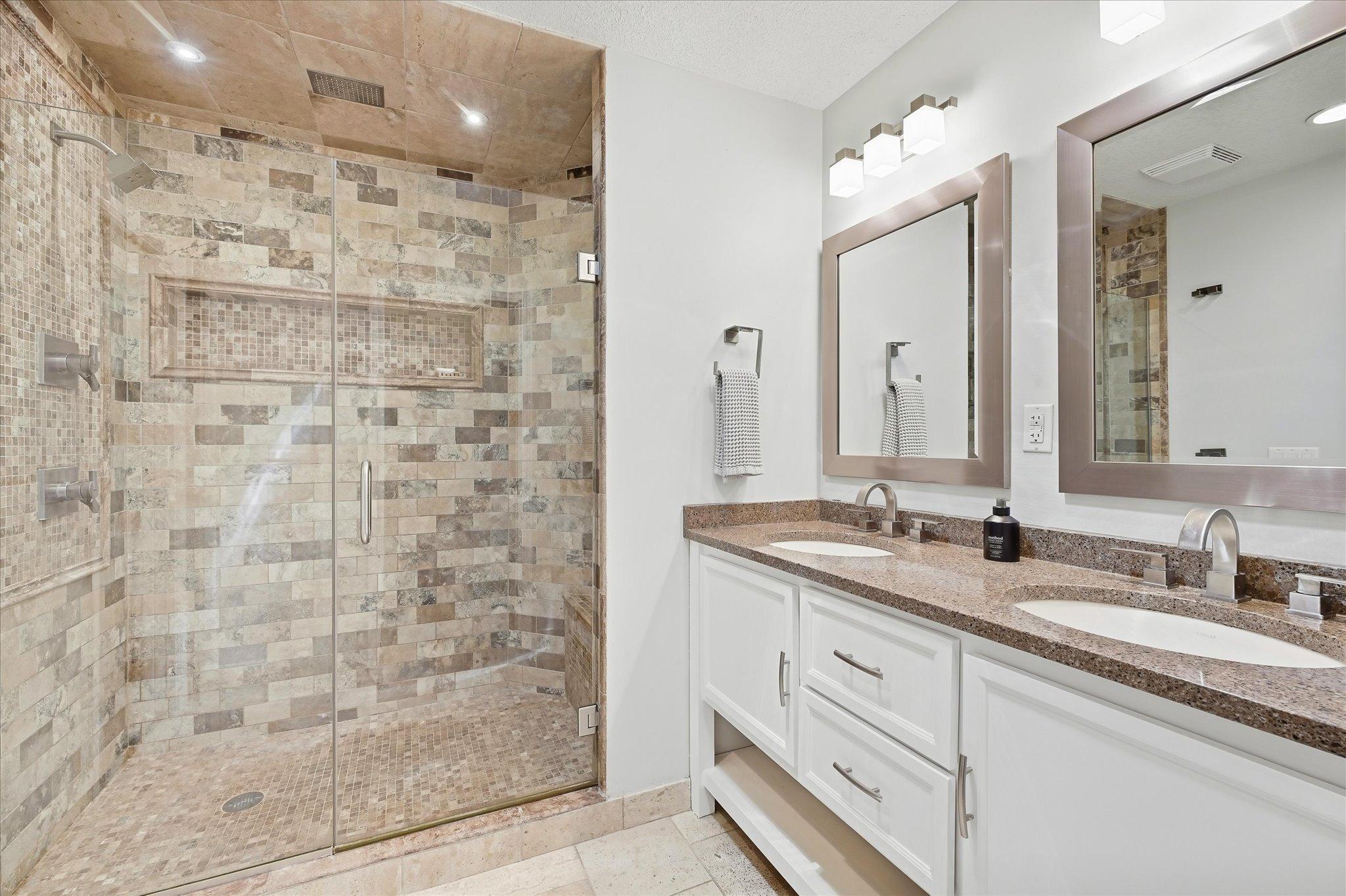 View of Residential at 2209 Midlothian Road, Roseville MN 55113, Roseville (22 of 50) - Mike Wilen | Minnesota Team Real Estate