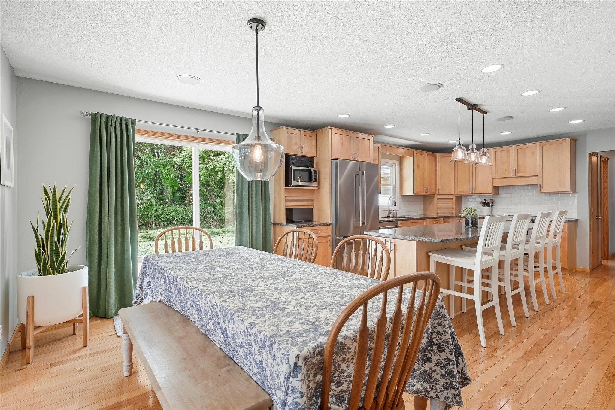 View of Residential at 2209 Midlothian Road, Roseville MN 55113, Roseville (8 of 50) - Mike Wilen | Minnesota Team Real Estate