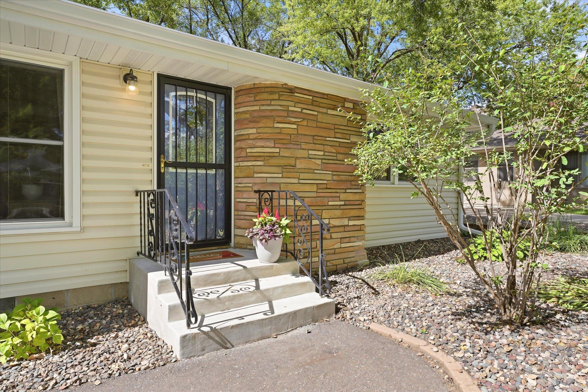 View of Residential at 2209 Midlothian Road, Roseville MN 55113, Roseville (3 of 50) - Mike Wilen | Minnesota Team Real Estate