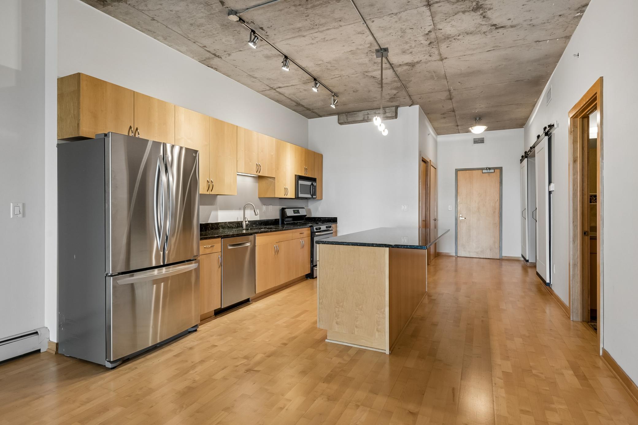 View of Residential at 212 1st Street #610, Minneapolis MN 55401, Minneapolis (12 of 58) - Mike Wilen | Minnesota Team Real Estate
