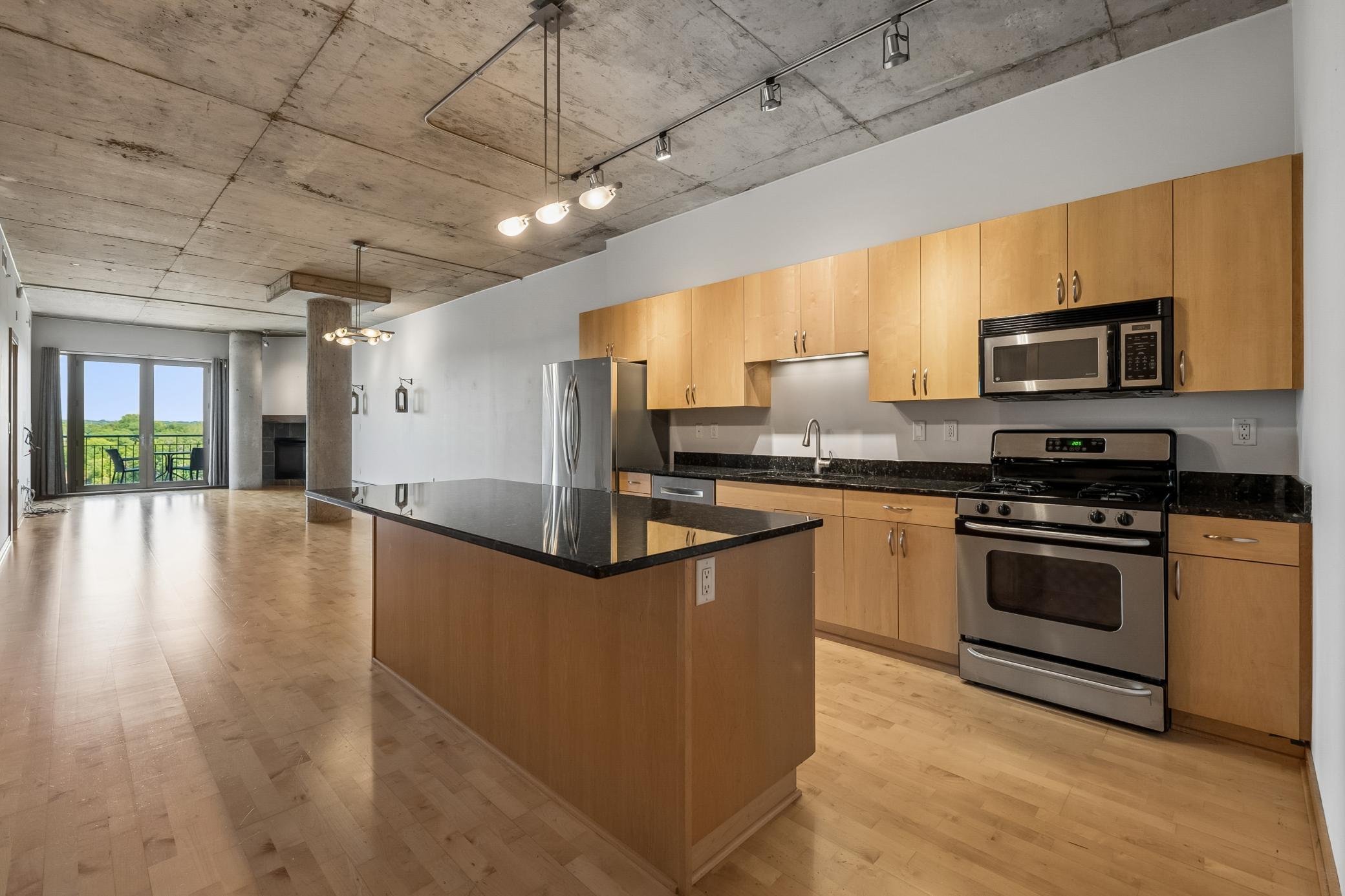 View of Residential at 212 1st Street #610, Minneapolis MN 55401, Minneapolis (11 of 58) - Mike Wilen | Minnesota Team Real Estate