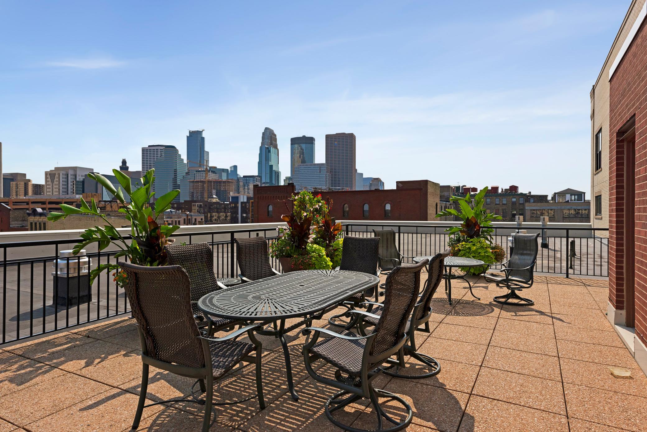 View of Residential at 212 1st Street #610, Minneapolis MN 55401, Minneapolis (45 of 58) - Mike Wilen | Minnesota Team Real Estate