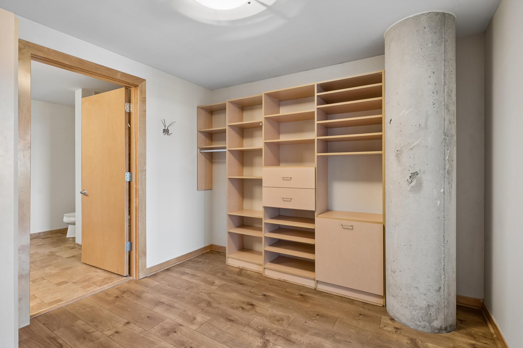 View of Residential at 212 1st Street #610, Minneapolis MN 55401, Minneapolis (27 of 58) - Mike Wilen | Minnesota Team Real Estate