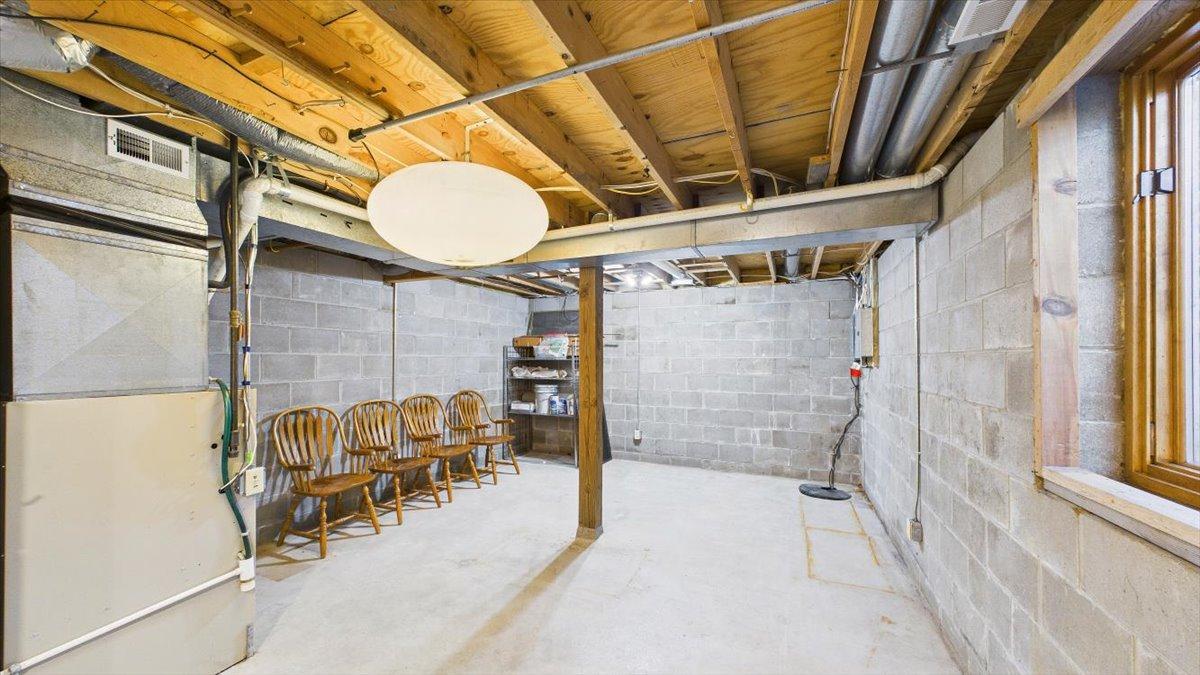 View of Residential at 3318 Ulysses Street, Minneapolis MN 55418, Minneapolis (45 of 53) - Mike Wilen | Minnesota Team Real Estate